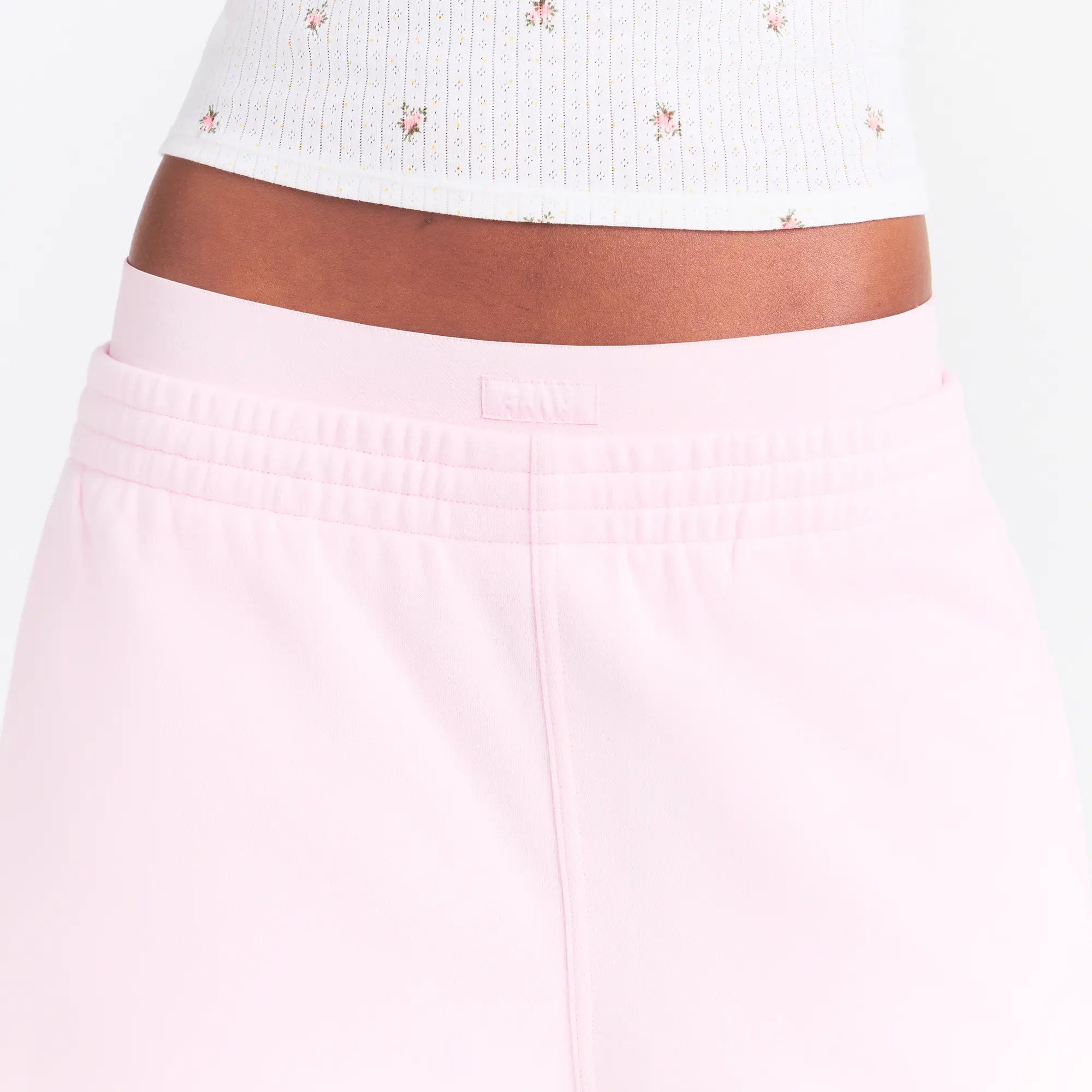 COTTON FLEECE DOUBLE WAISTBAND SHORT | CHERRY BLOSSOM - Image 4