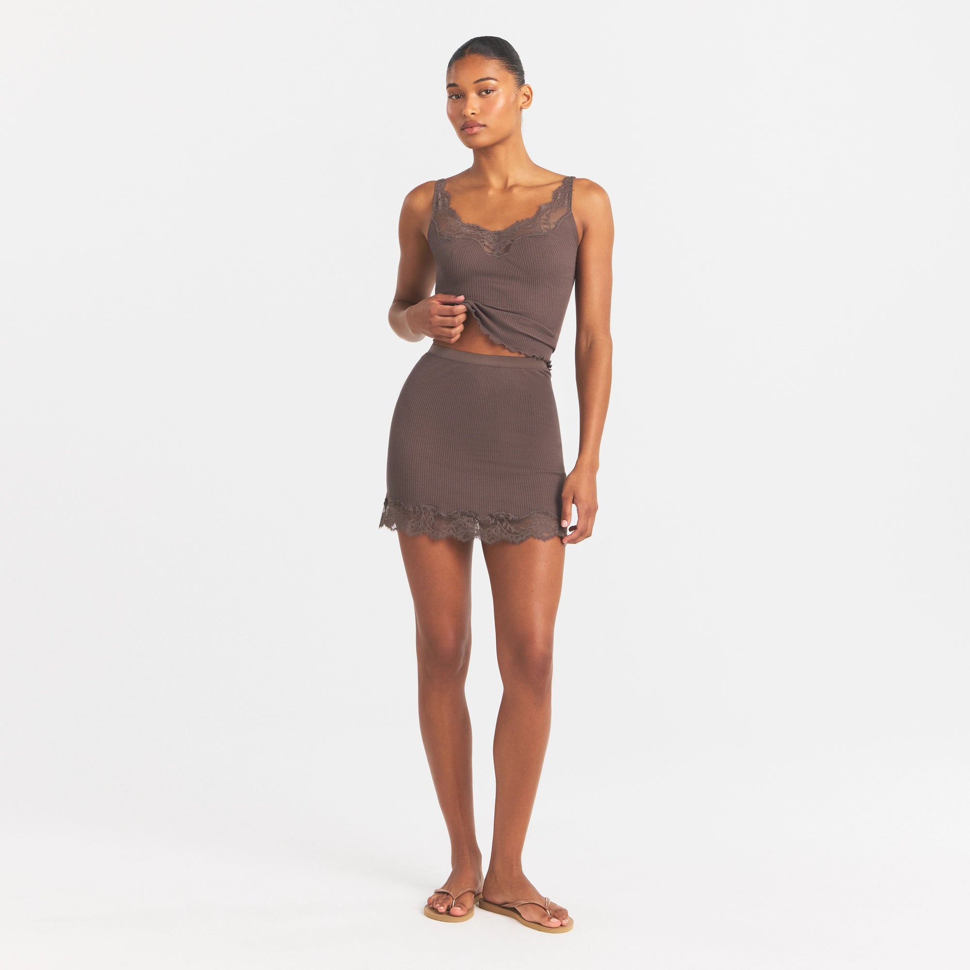 RIB KNIT LACE MINI SKIRT | AMETHYST - Image 2