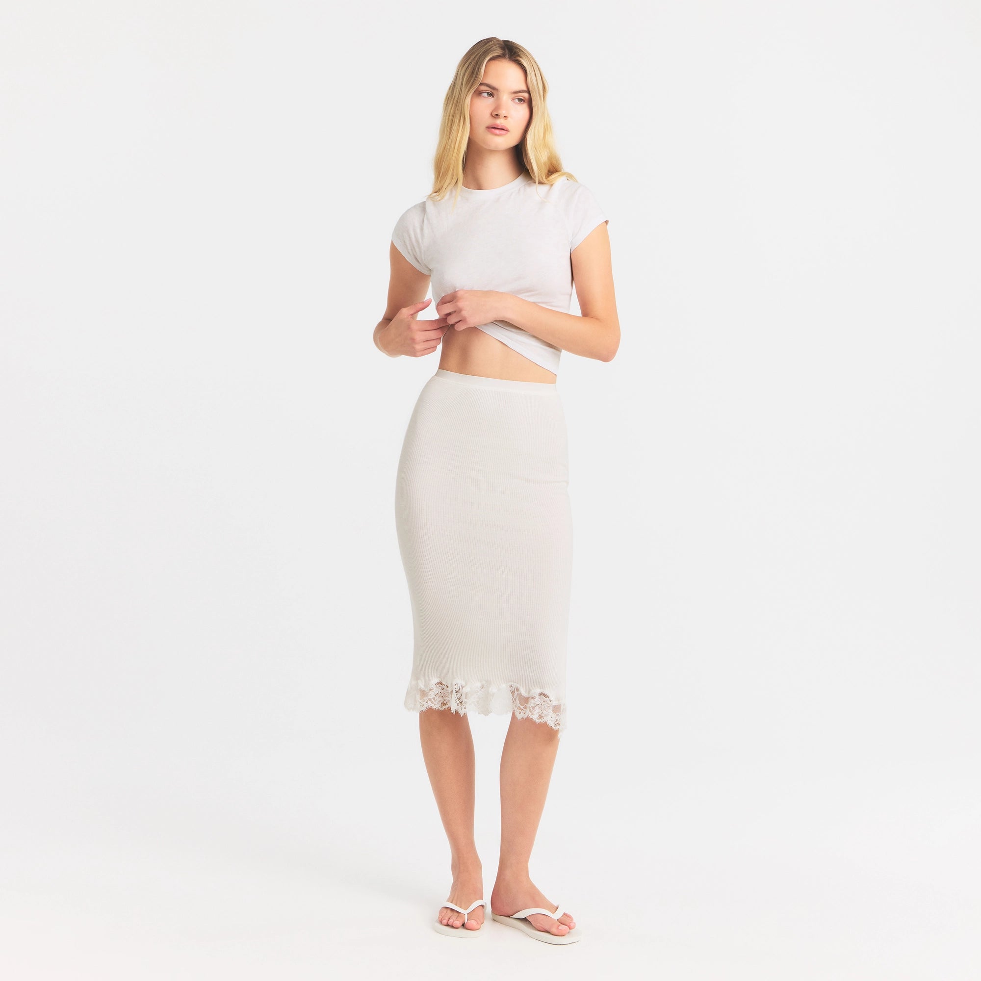 RIB KNIT LACE MIDI SKIRT | EGRET - Image 2