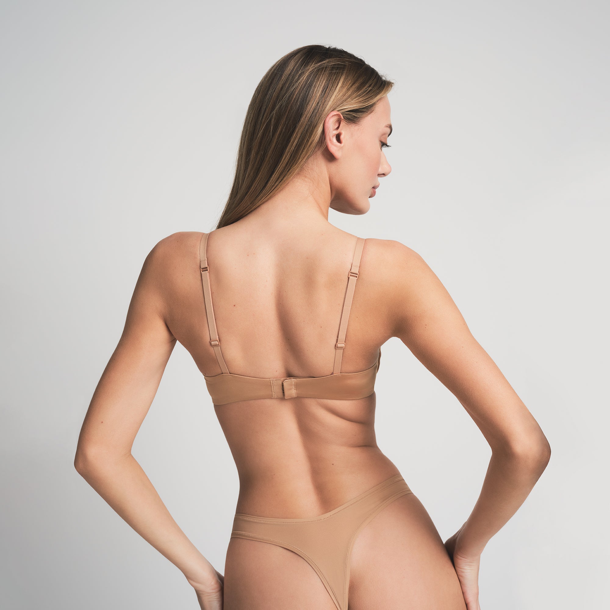 WIRELESS FORM PUSH-UP PLUNGE BRA | OCHRE - Image 5