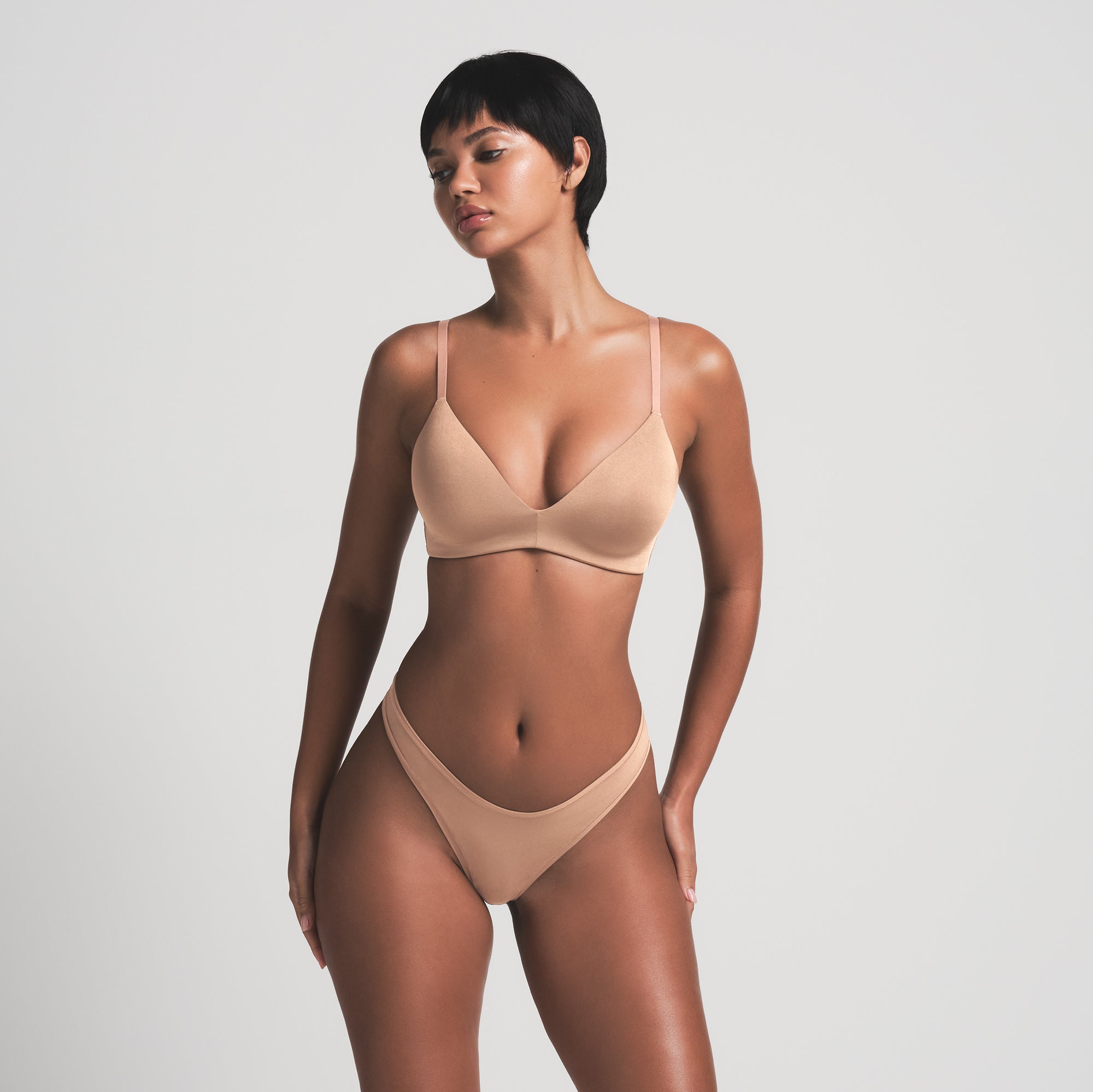 WIRELESS FORM T-SHIRT DEMI BRA | SIENNA - Image 3