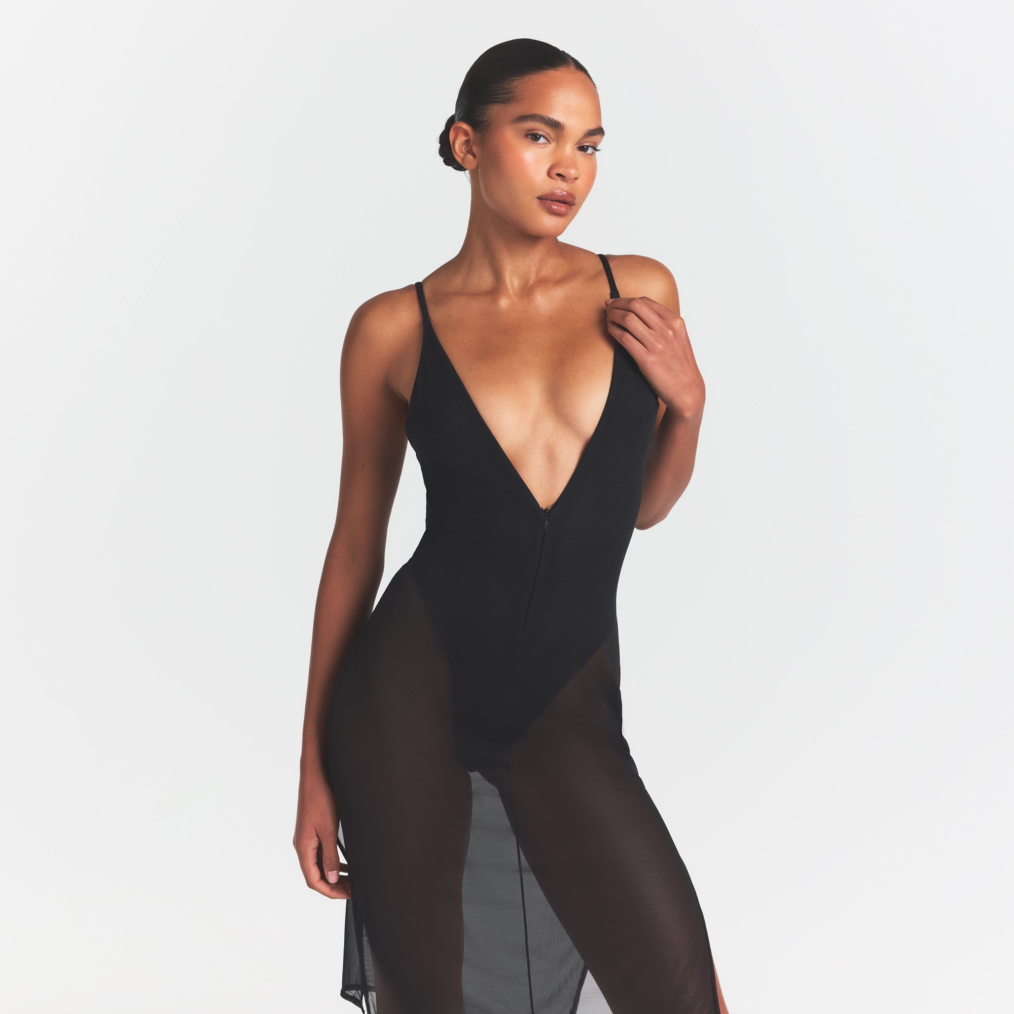 SKIMS BODY MESH PLUNGE MIDI DRESS | ONYX - Image 3