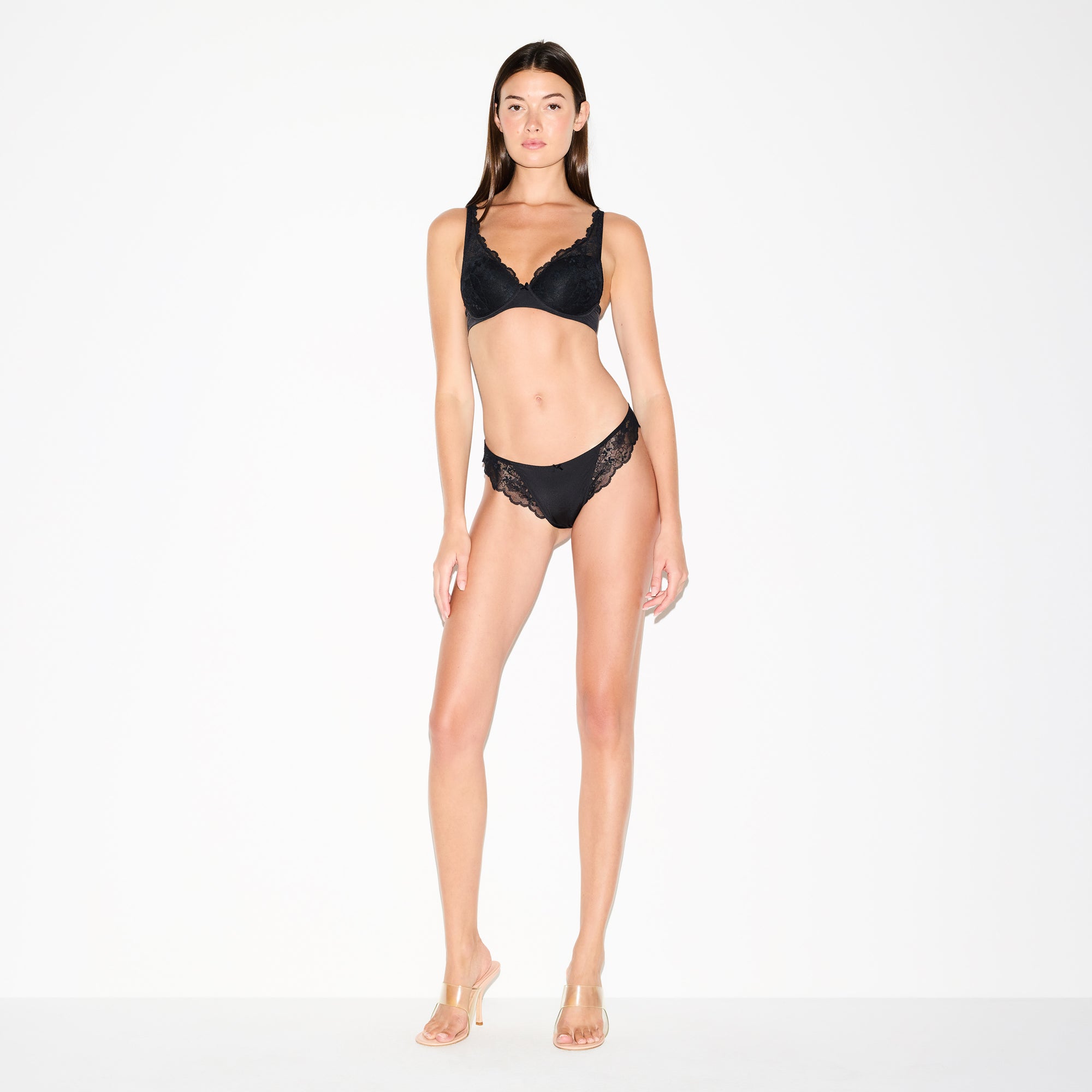 SKIMS LACE FULL COVERAGE BRA | ONYX - Image 4