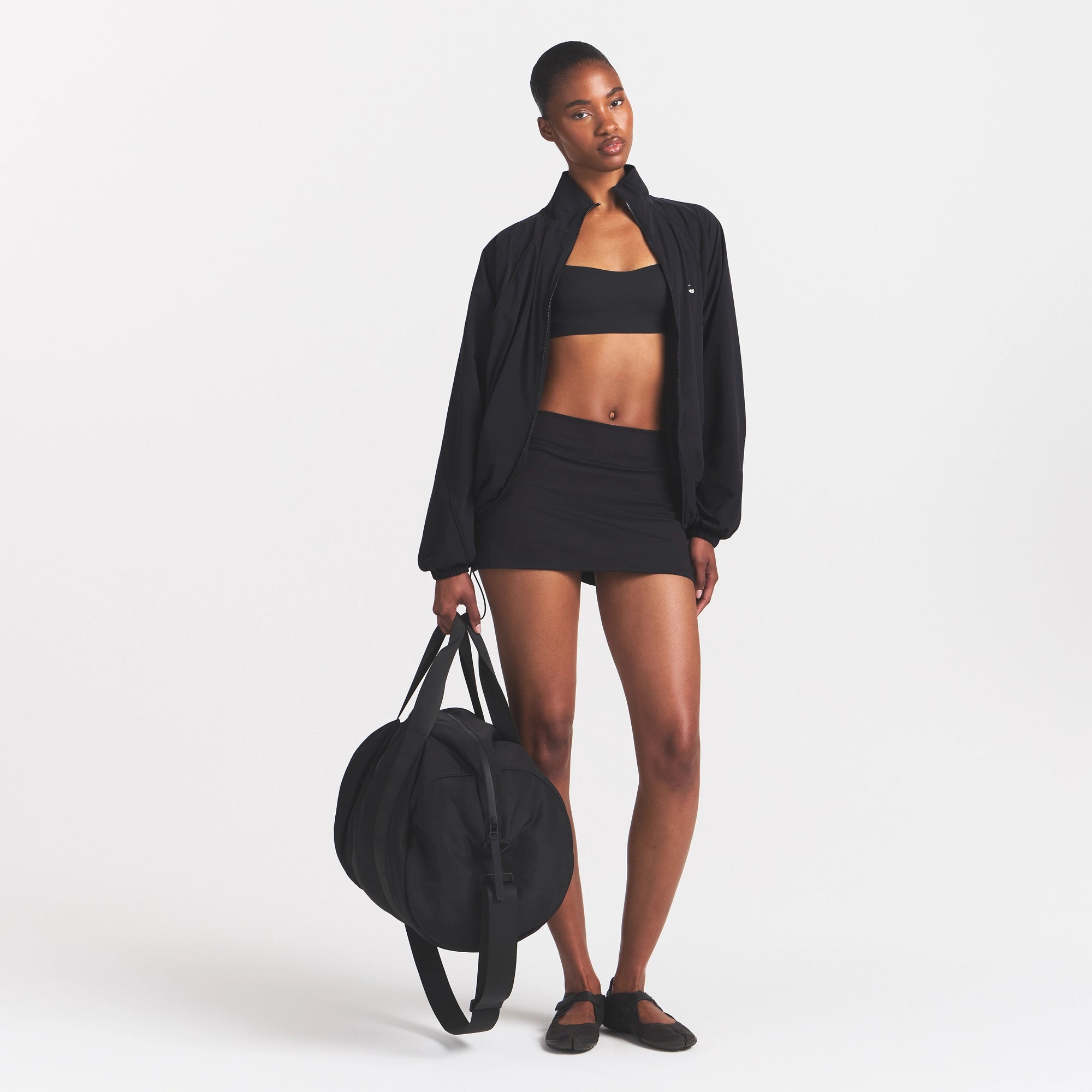 NikeSKIMS MATTE SKORT | OBSIDIAN - Image 2