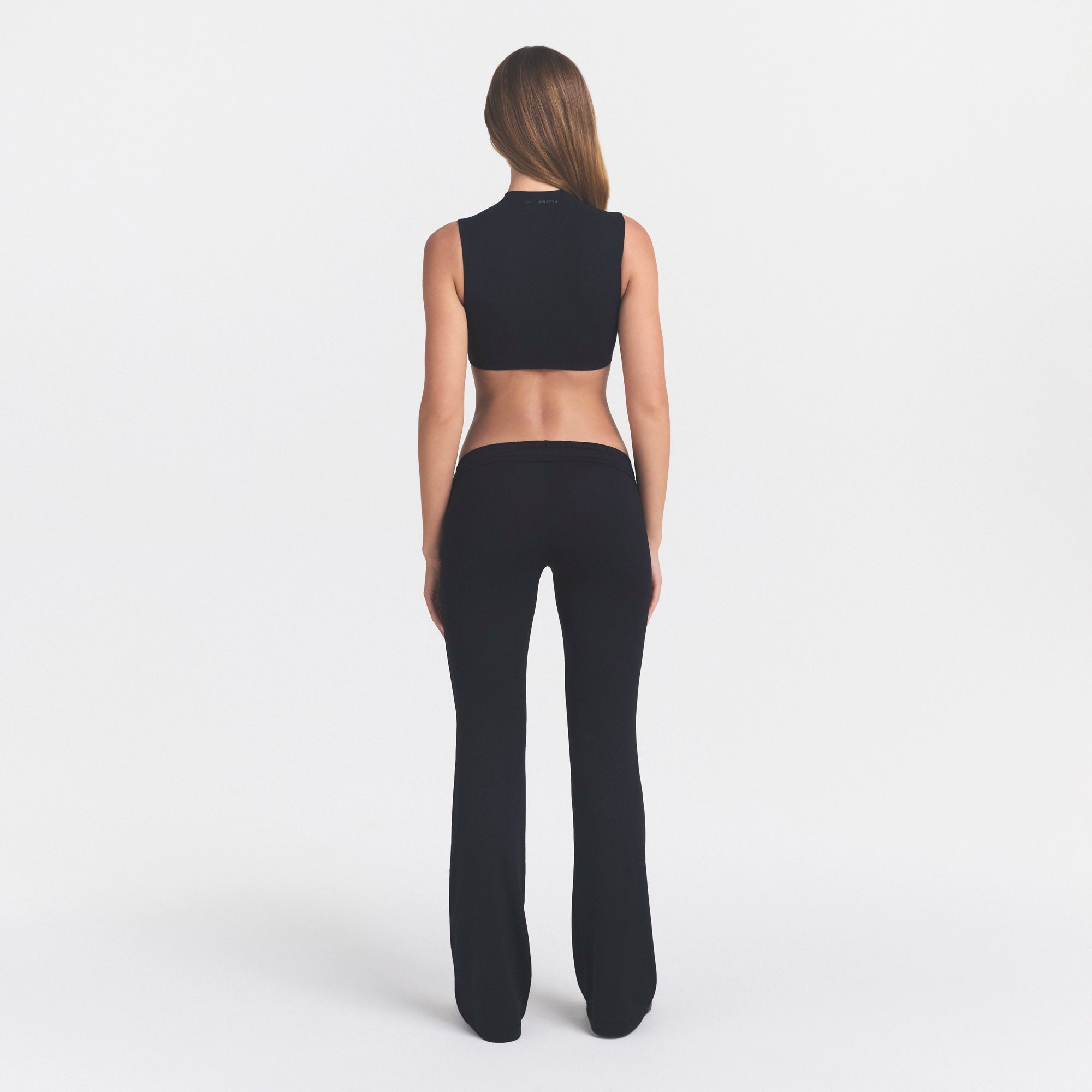 NikeSKIMS AIRY DRI-FITâ„¢ LOW RISE MINI FLARE PANT | OBSIDIAN - Image 4