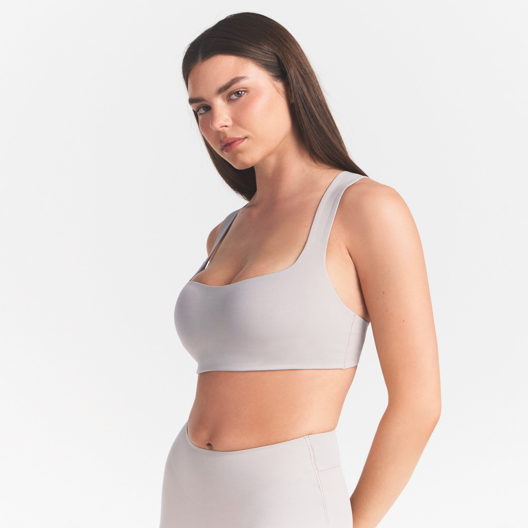 NikeSKIMS STUDIO STRETCH RACERBACK BRA | LINEN - Image 4