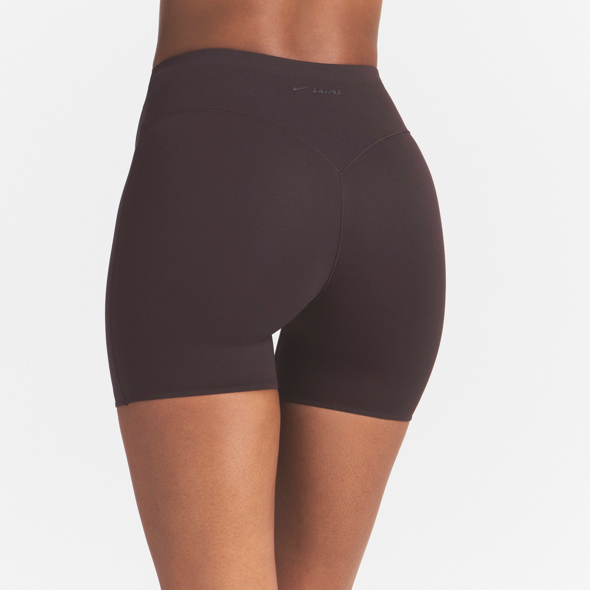 NikeSKIMS STUDIO STRETCH 5 BIKER SHORT | DARK ROAST - Image 4
