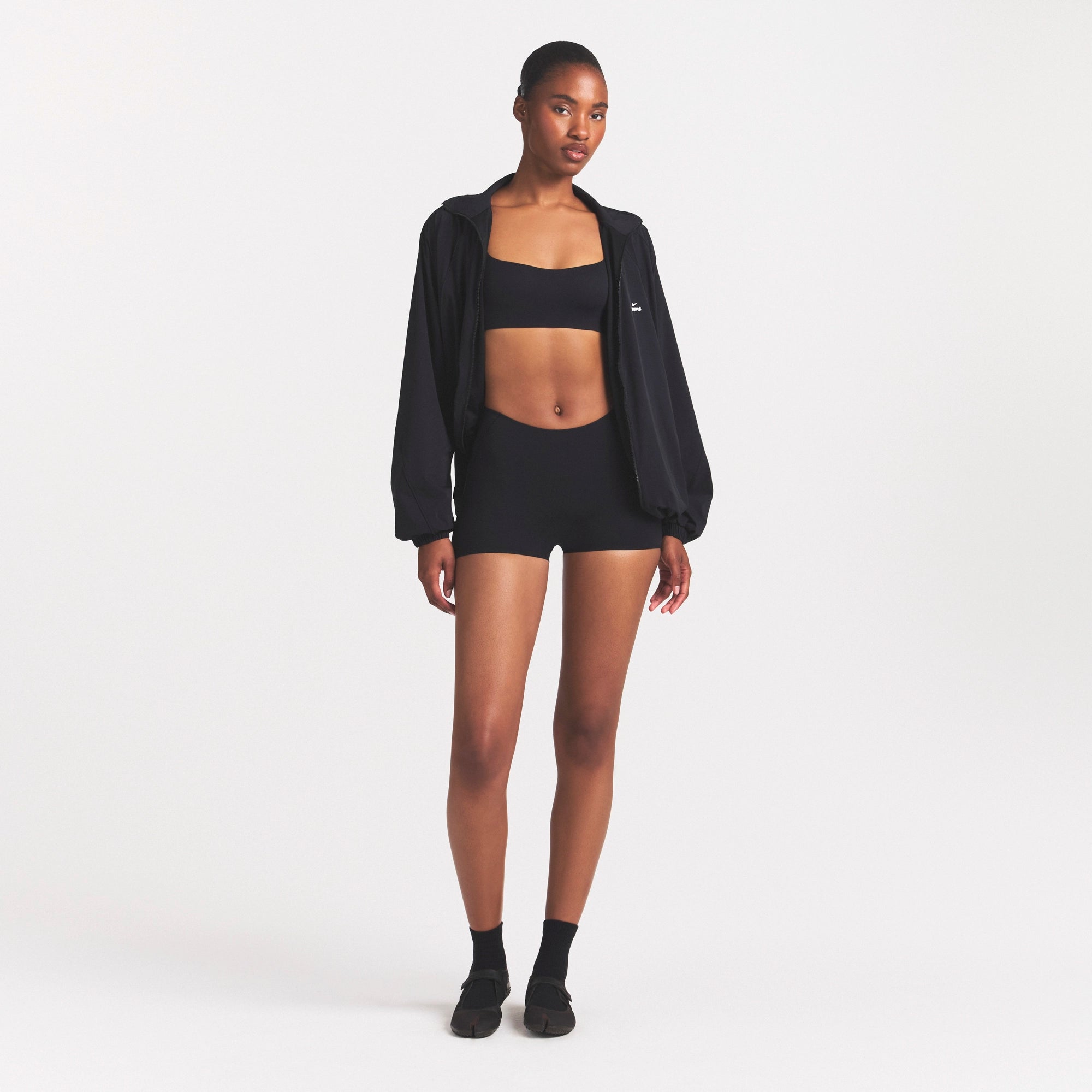NikeSKIMS STUDIO STRETCH DIPPED 2 SHORT | OBSIDIAN - Image 2