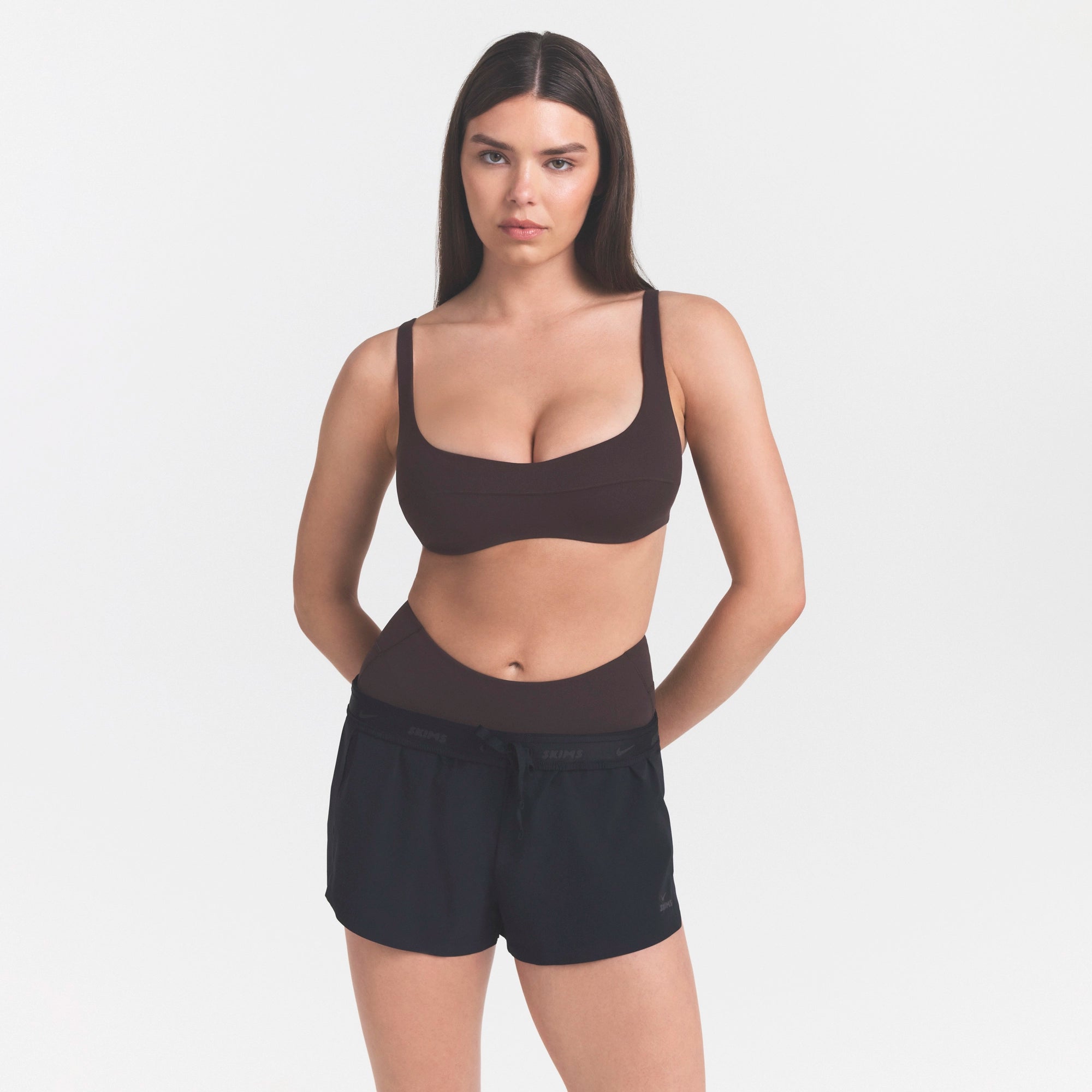 NikeSKIMS STUDIO STRETCH SEAM FRONT MICRO BRA | DARK ROAST - Image 3