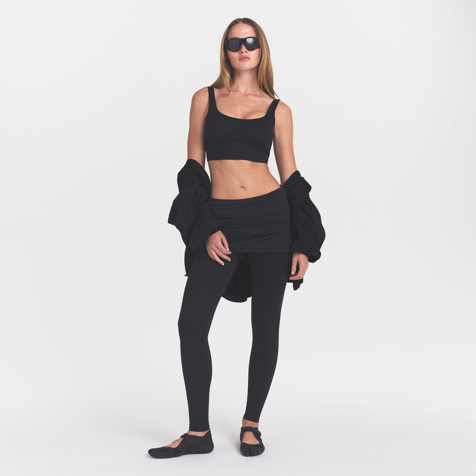 NikeSKIMS MATTE LONGLINE CORSET BRA | OBSIDIAN - Image 6