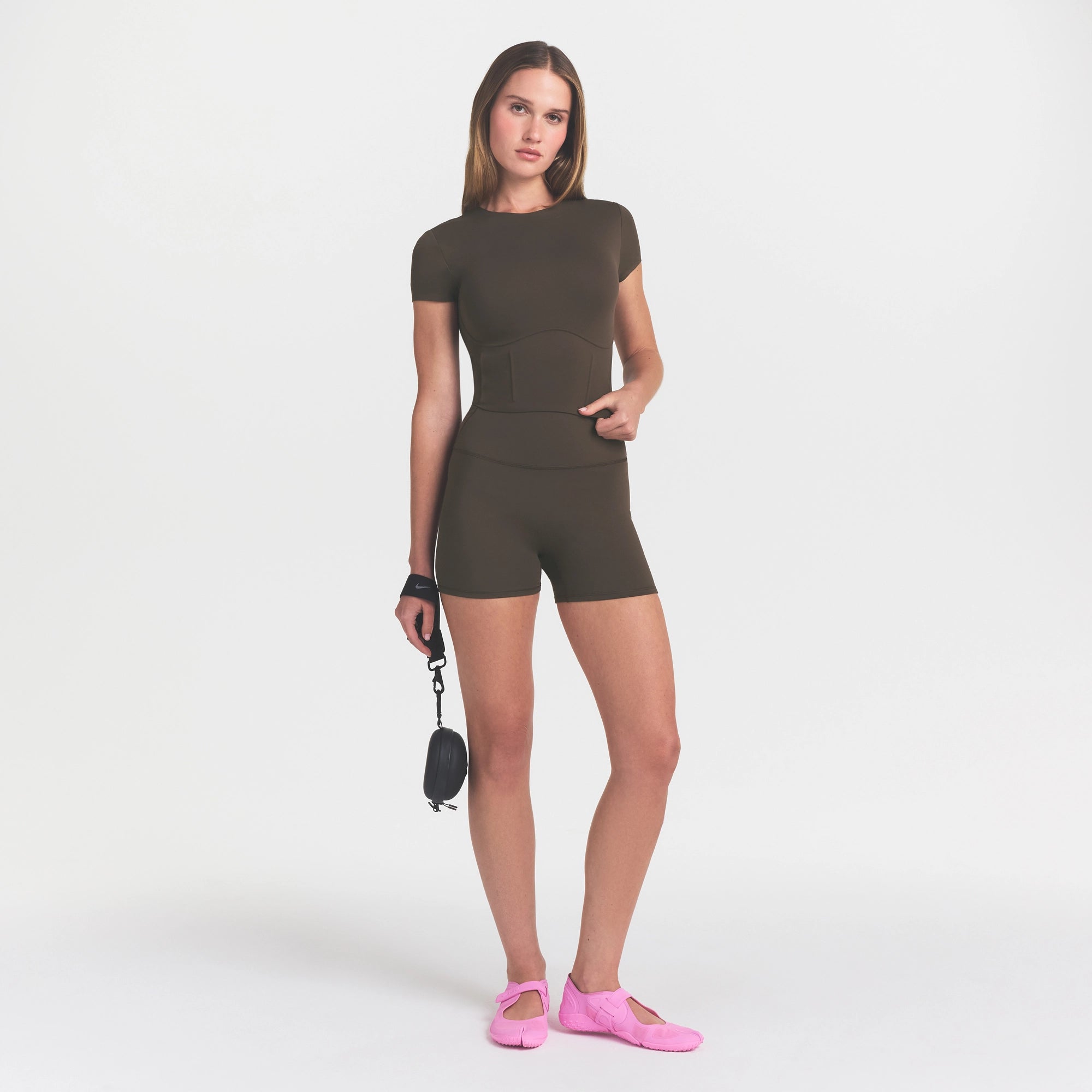 NikeSKIMS MATTE CROPPED CORSET T-SHIRT | DARK SEPIA - Image 2
