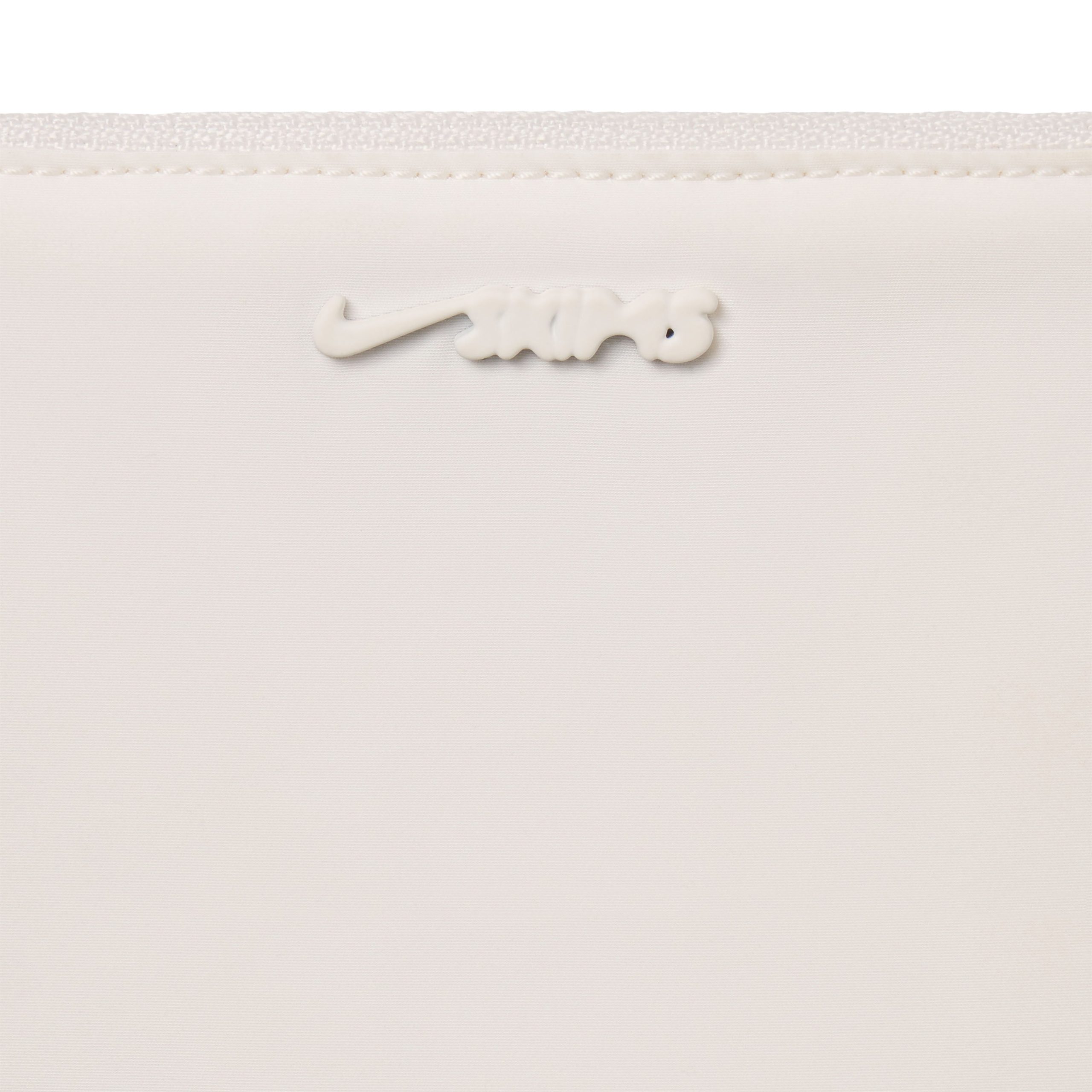 NikeSKIMS ACCESSORIES CLIPPABLE POUCH | IVORY - Image 4