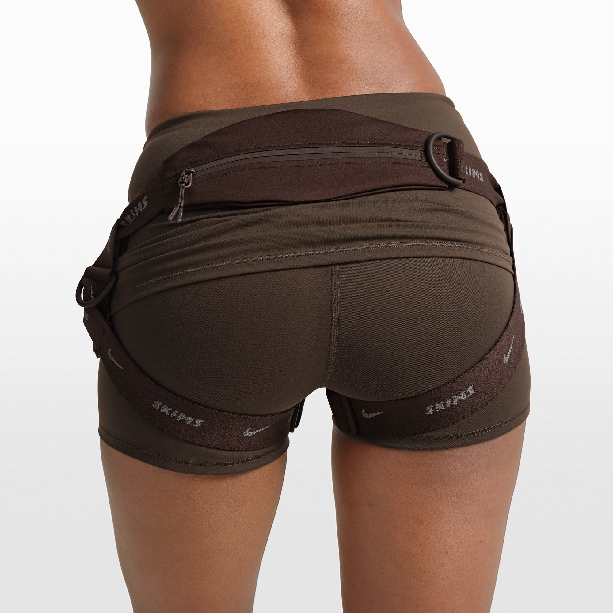 NikeSKIMS ACCESSORIES HARNESS WAISTPACK | PHOENIX - Image 3