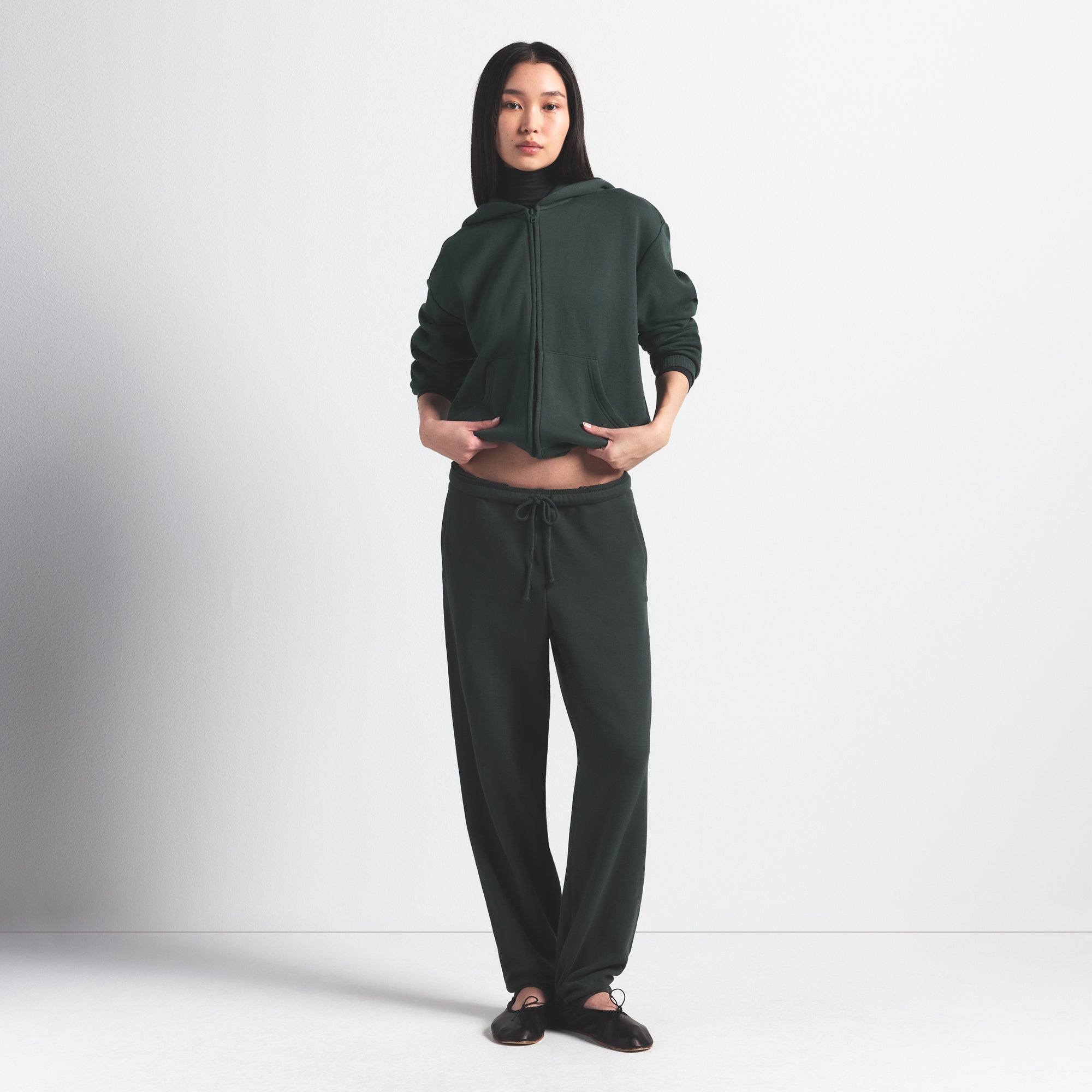COTTON FLEECE CLASSIC JOGGER | SPRUCE - Image 3