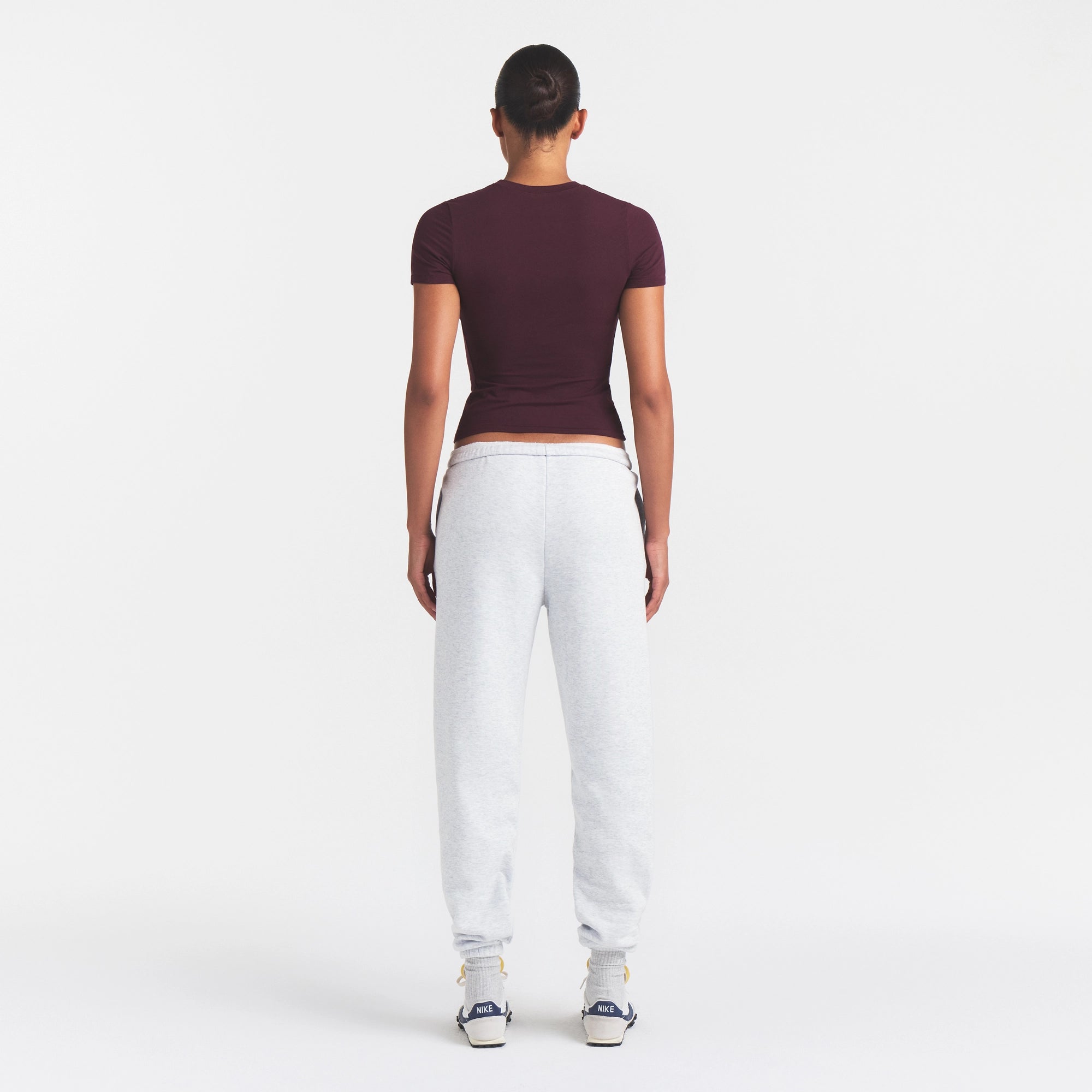 COTTON FLEECE CLASSIC JOGGER | LIGHT HEATHER GREY ARCHED SKIMS PLAID - Image 3