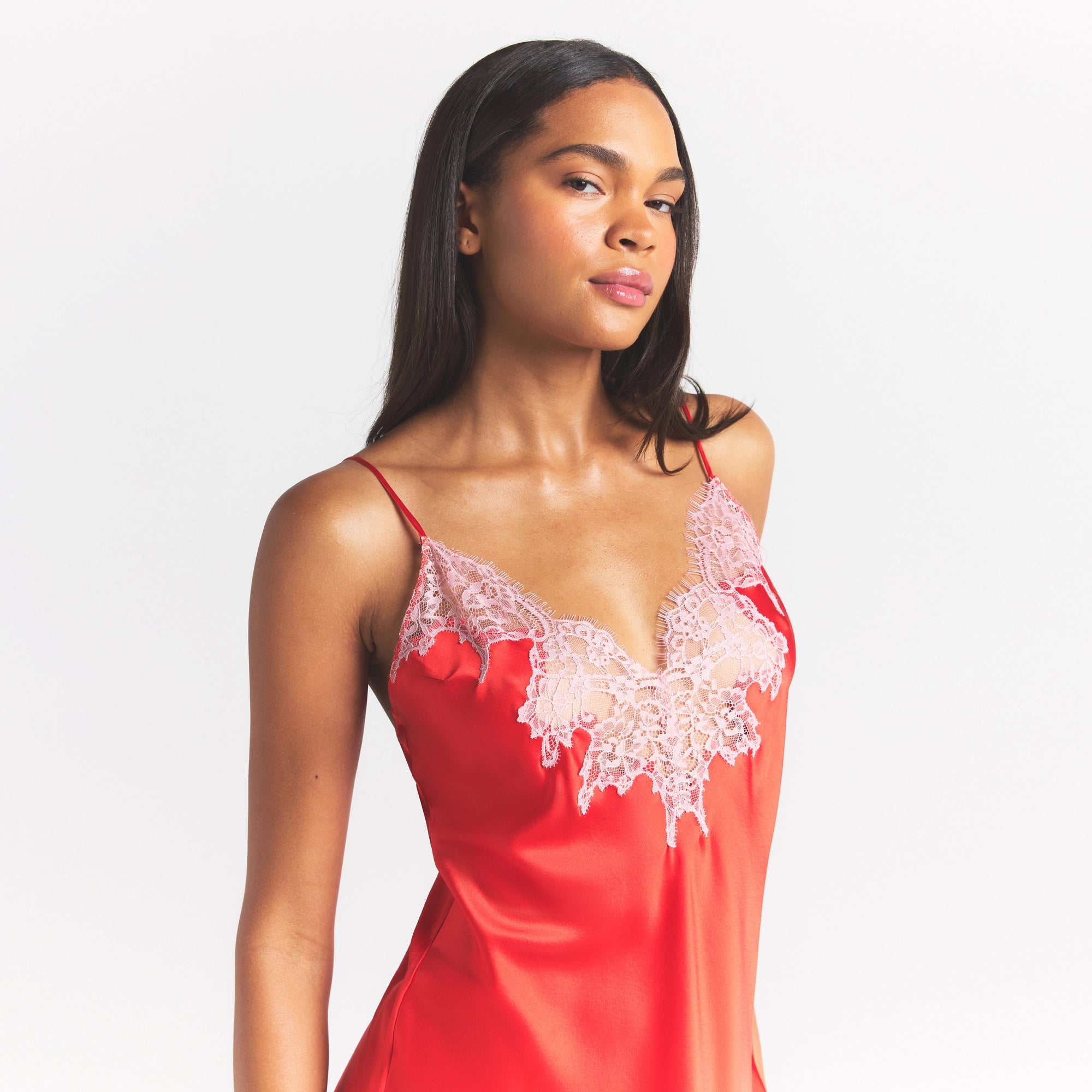 SILK LACE MINI SLIP DRESS | RUBY CONTRAST - Image 3