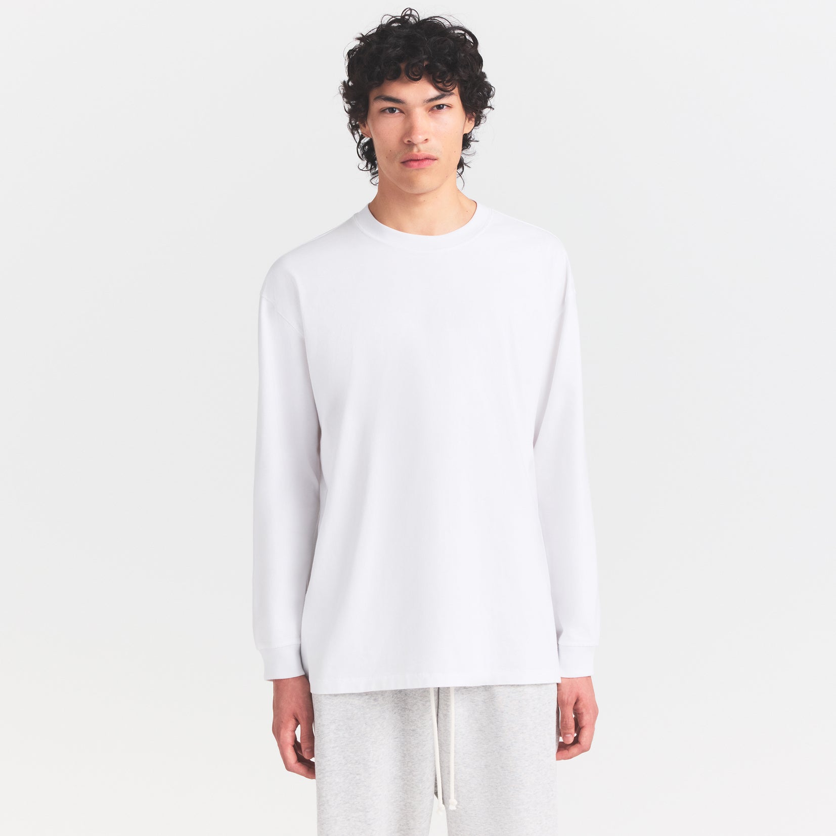 HEAVYWEIGHT COTTON MENS RELAXED LONG SLEEVE T-SHIRT | CHALK - Image 3