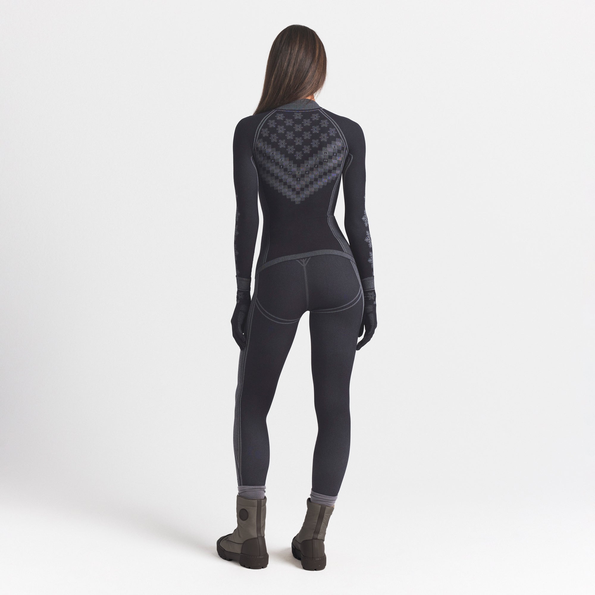 SKIMS FIRST LAYERS HALF ZIP LONG SLEEVE | OBSIDIAN WINTER FAIR ISLE - Image 5