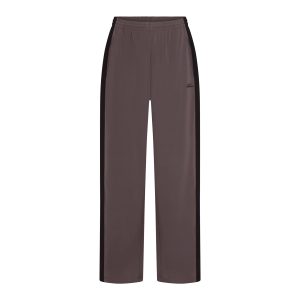 NikeSKIMS STRETCH KNIT WIDE LEG PANT | RESIN