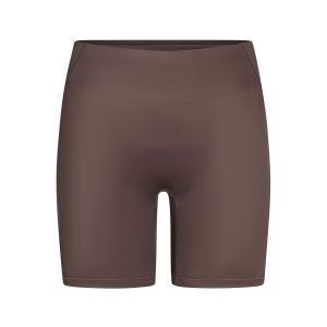 NikeSKIMS SATIN SHINE BONDED WAIST 5 BIKER SHORT | RESIN