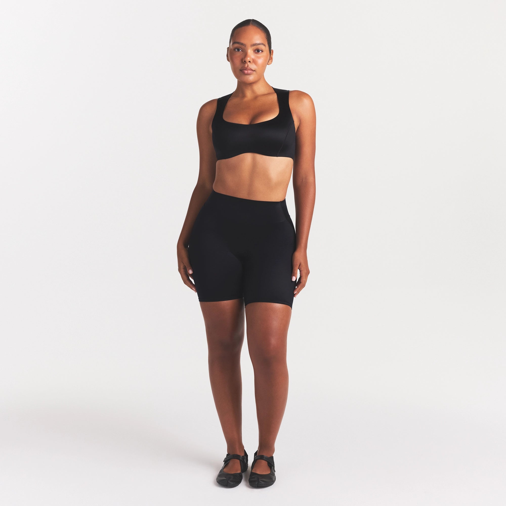 NikeSKIMS SATIN SHINE BONDED WAIST 7 BIKER SHORT | OBSIDIAN - Image 2