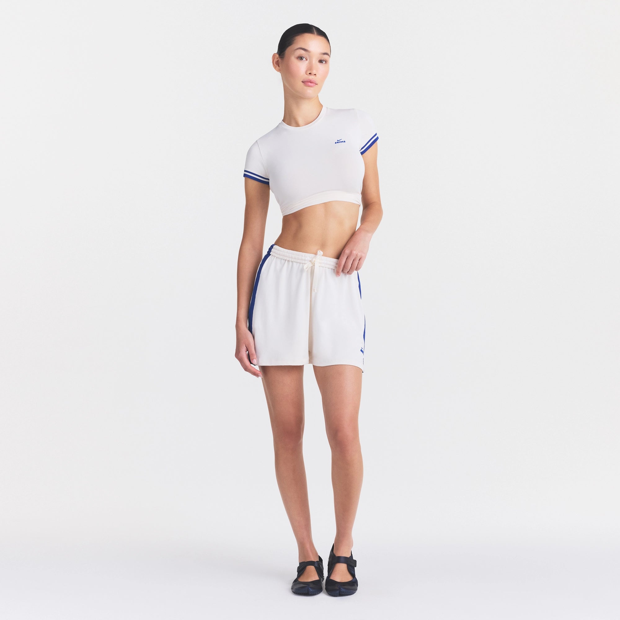NikeSKIMS STRETCH KNIT SHORT | IVORY - Image 2