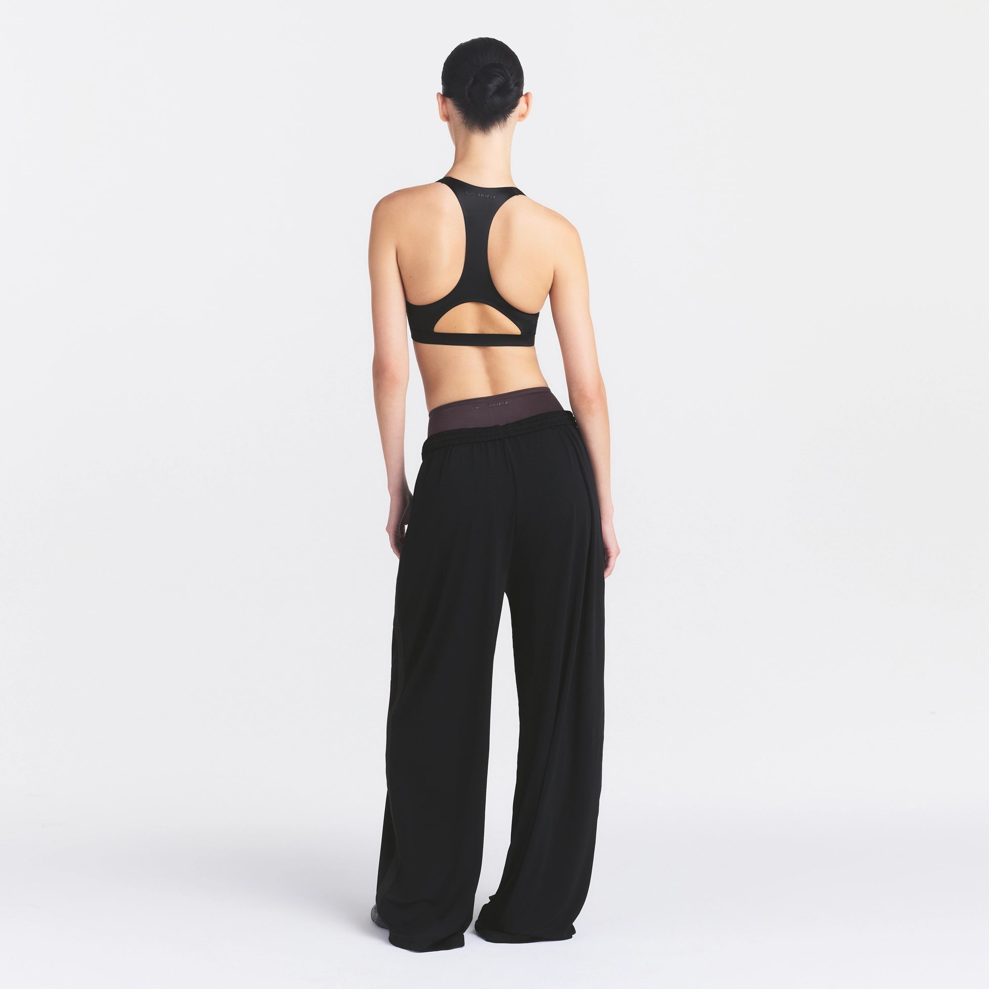 NikeSKIMS STRETCH KNIT WIDE LEG PANT | OBSIDIAN - Image 4