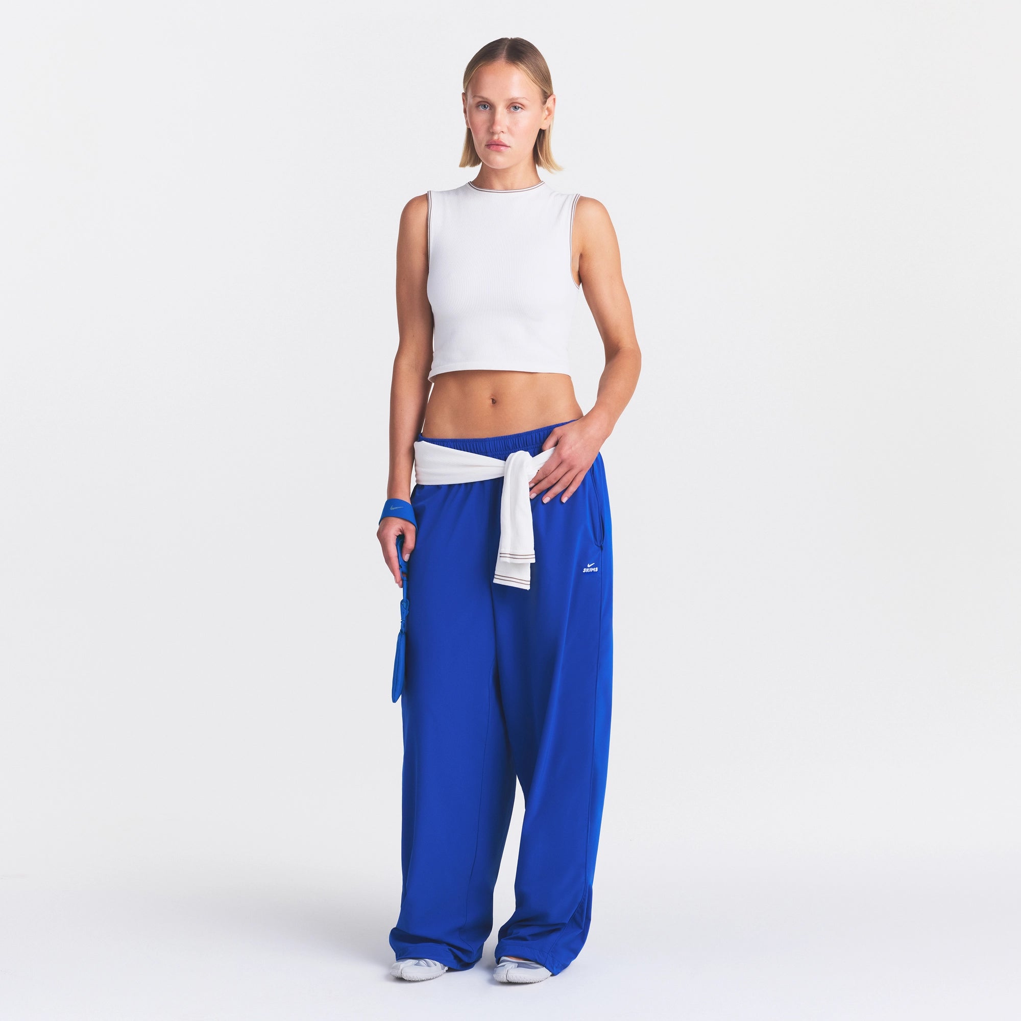 NikeSKIMS STRETCH NYLON OVERSIZED PANT | COBALT - Image 2