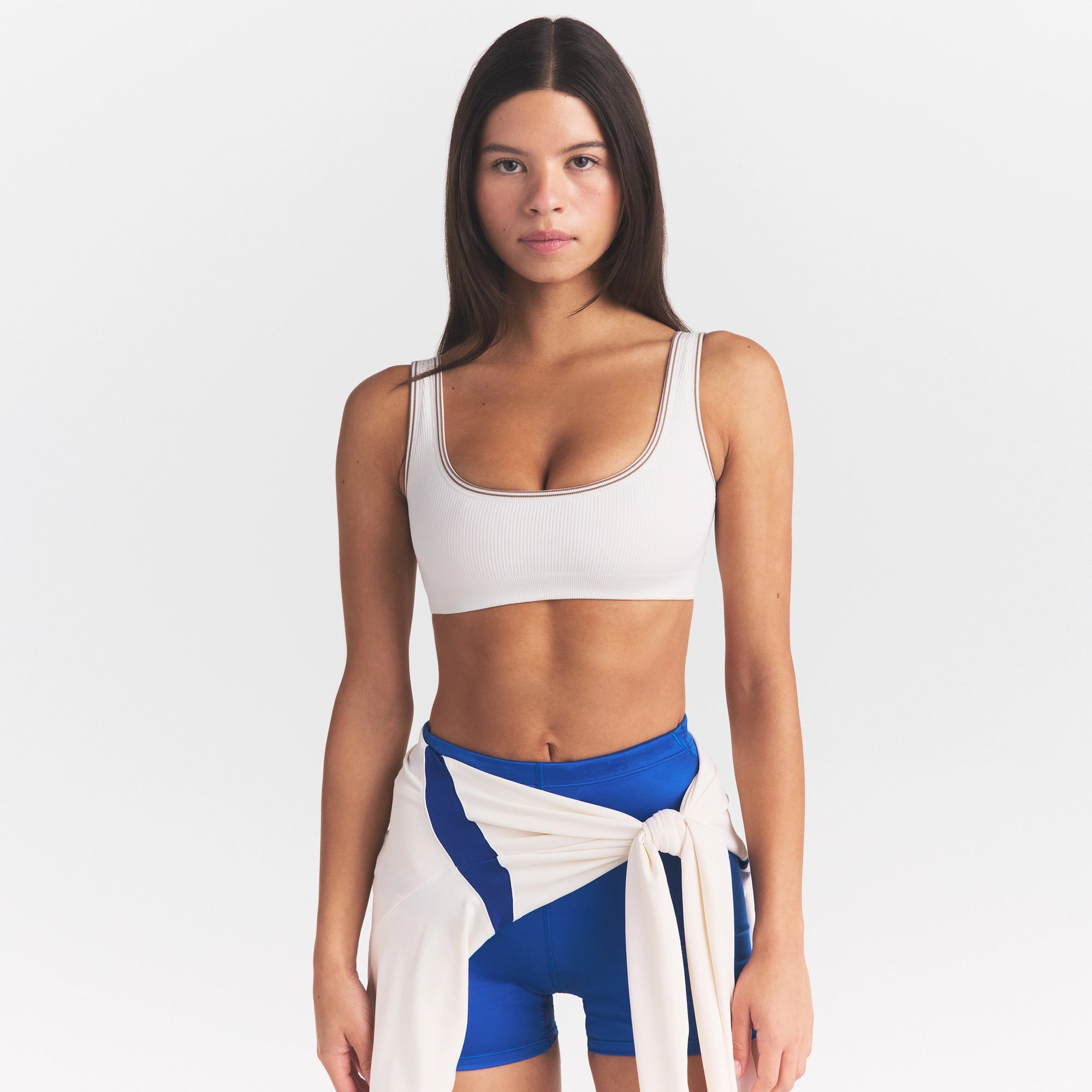 NikeSKIMS RIBBED SEAMLESS MICRO SCOOP BRA | IVORY - Image 3