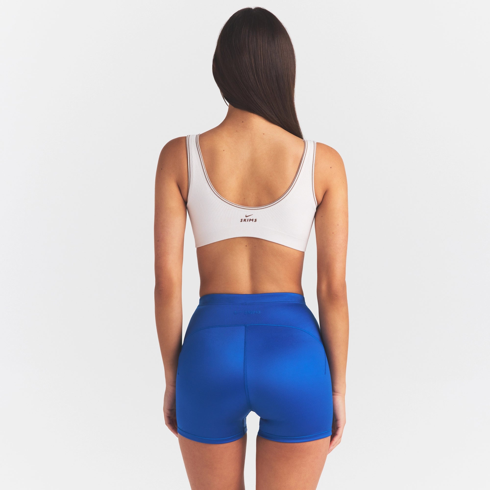 NikeSKIMS RIBBED SEAMLESS MICRO SCOOP BRA | IVORY - Image 5