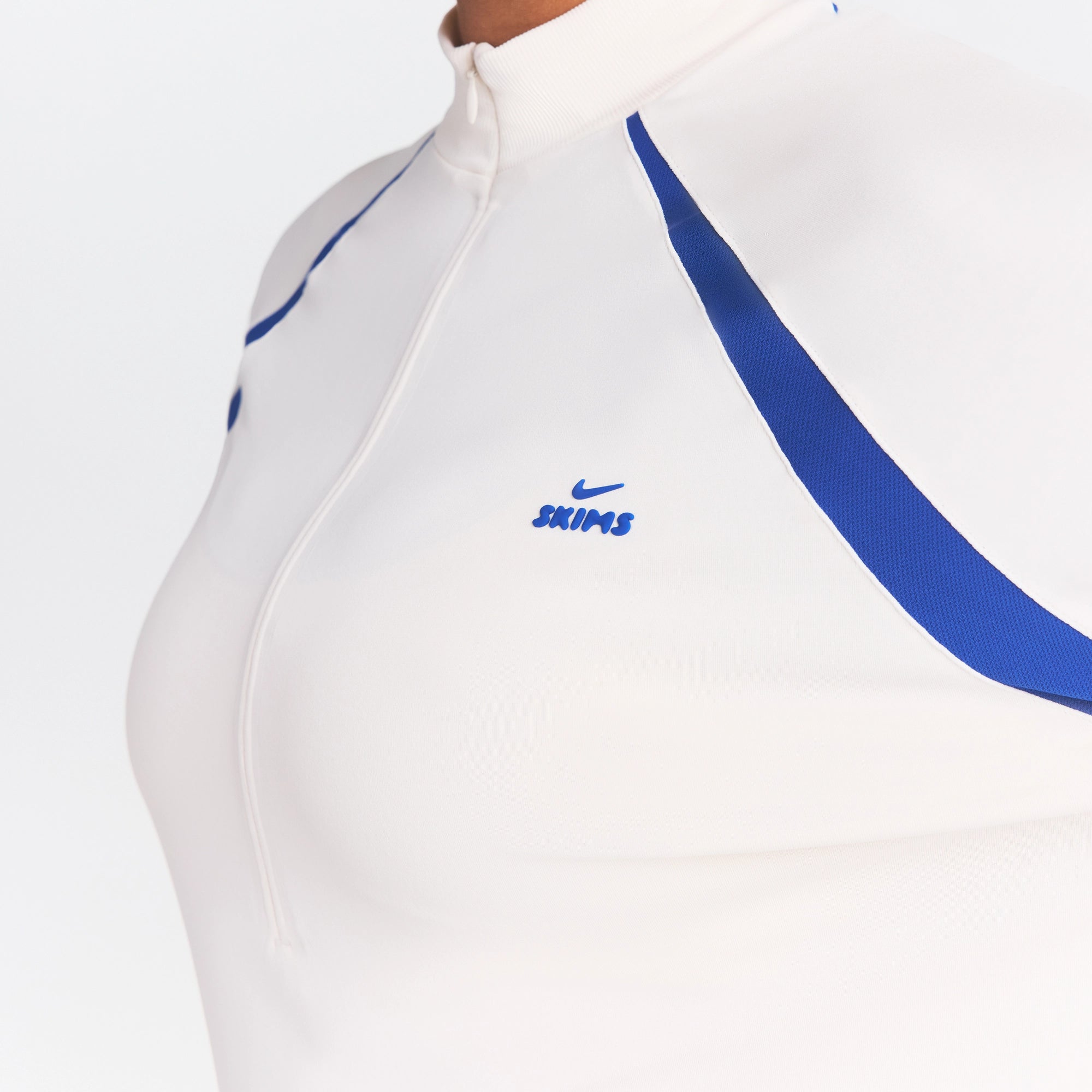 NikeSKIMS STRETCH KNIT LONG SLEEVE HALF ZIP | IVORY - Image 3