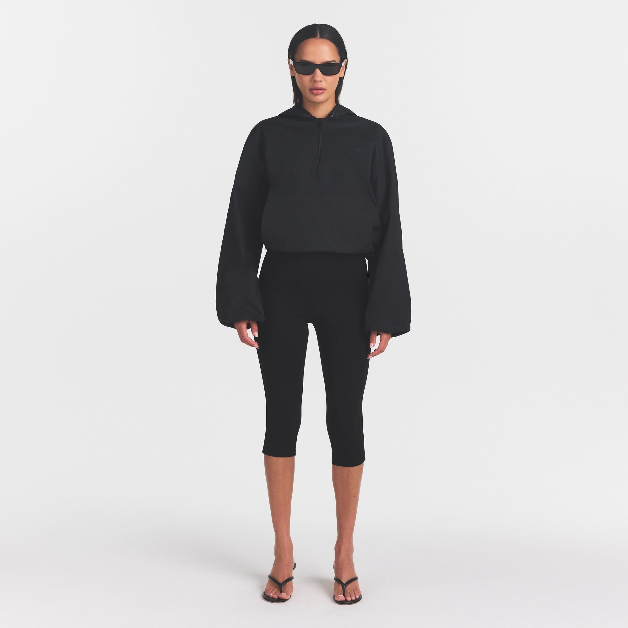 WOVEN COTTON HALF ZIP PULLOVER | ONYX - Image 2