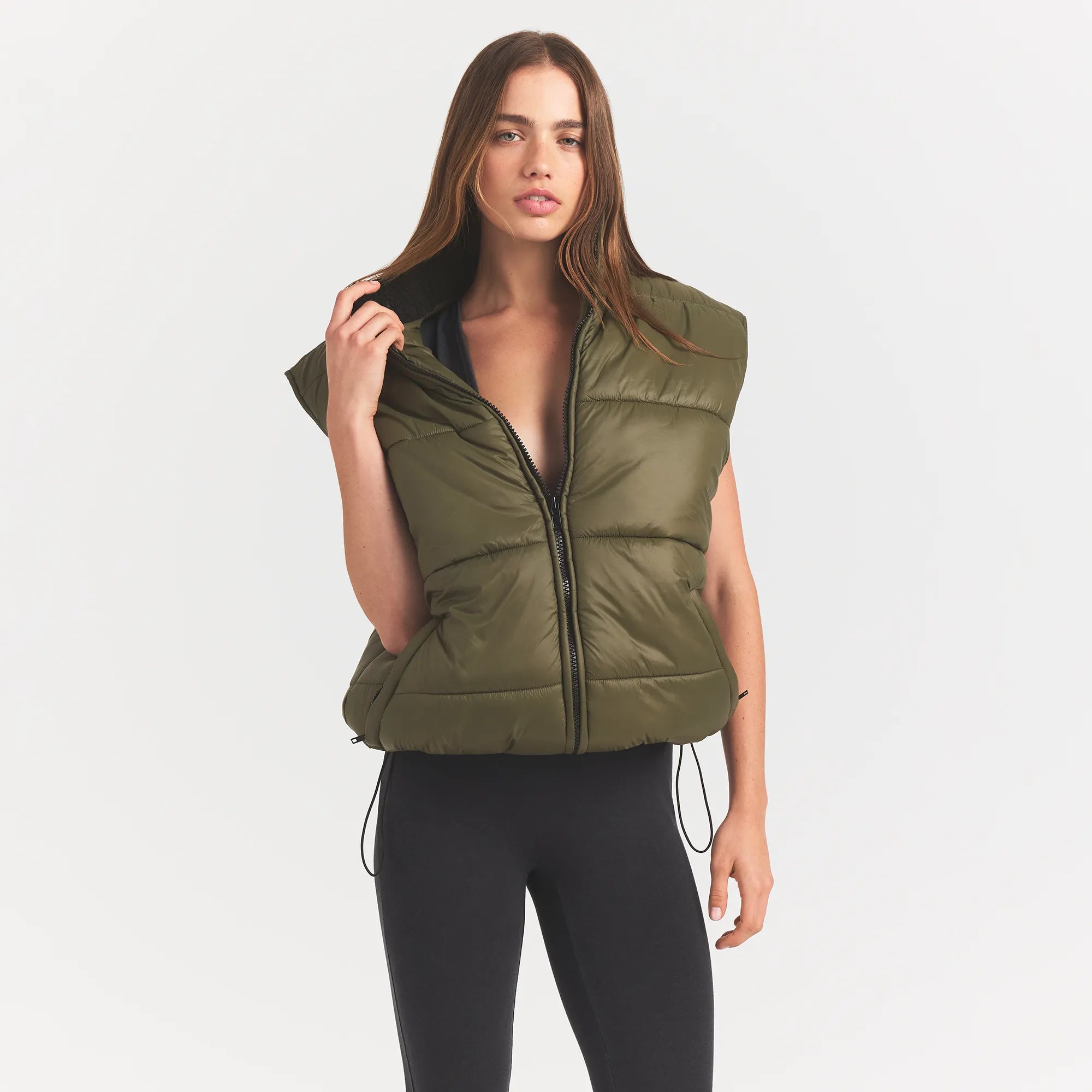 LIGHTWEIGHT PUFFER OVERSIZED VEST | OLIVE - Image 3