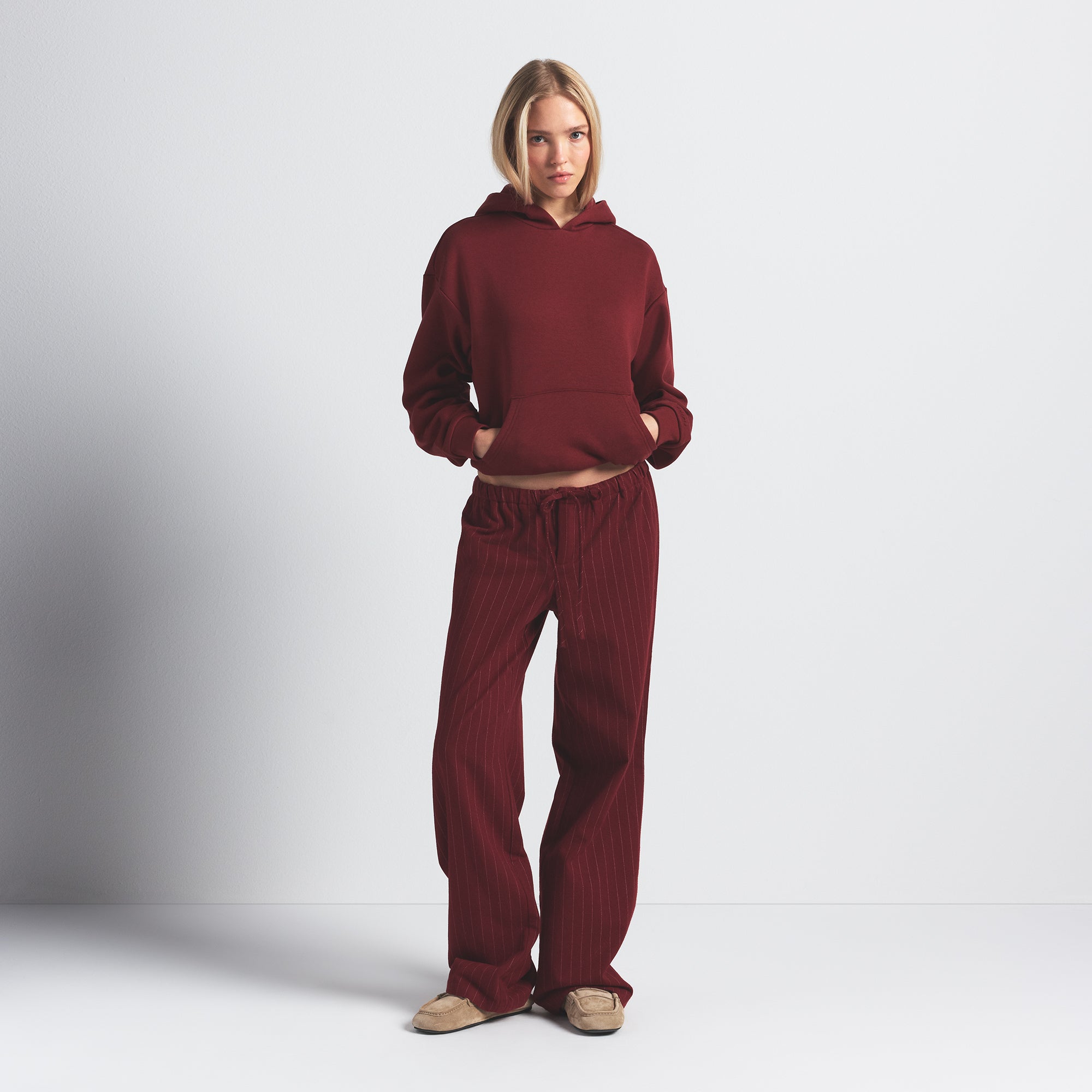 COTTON FLEECE CLASSIC HOODIE | MERLOT - Image 2