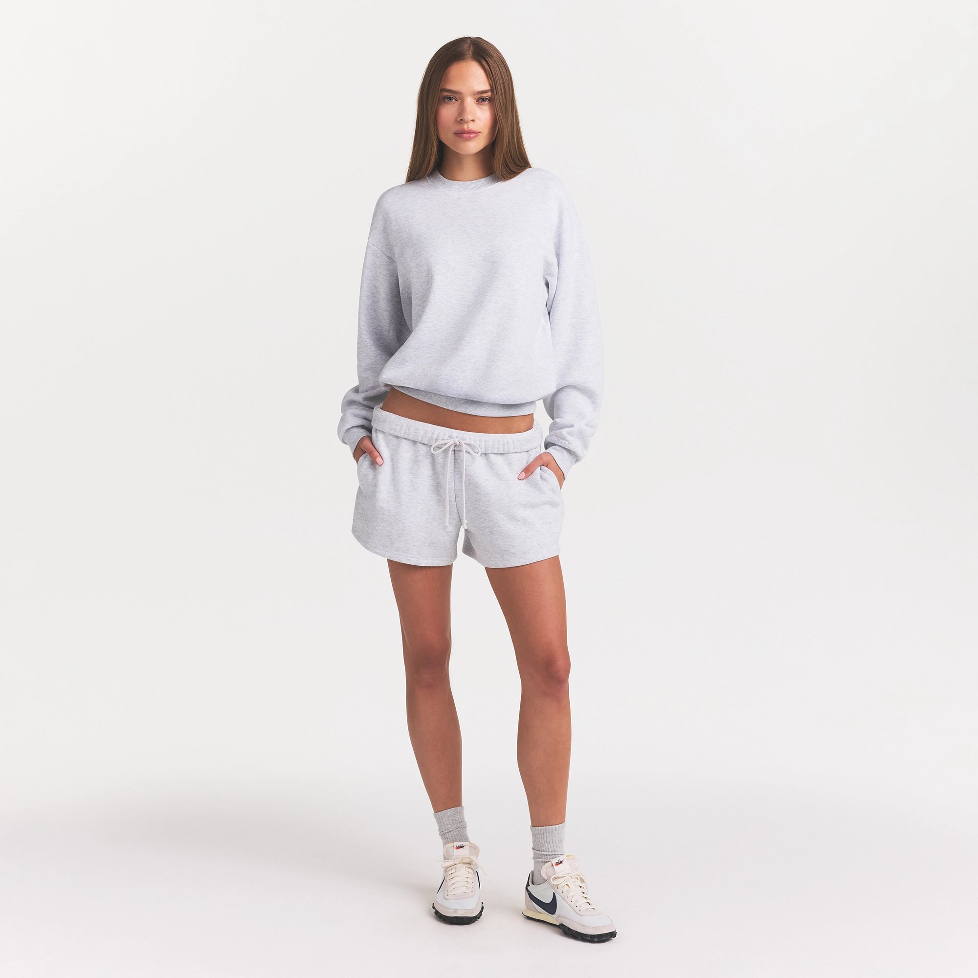 COTTON FLEECE CLASSIC CREWNECK | LIGHT HEATHER GREY - Image 2