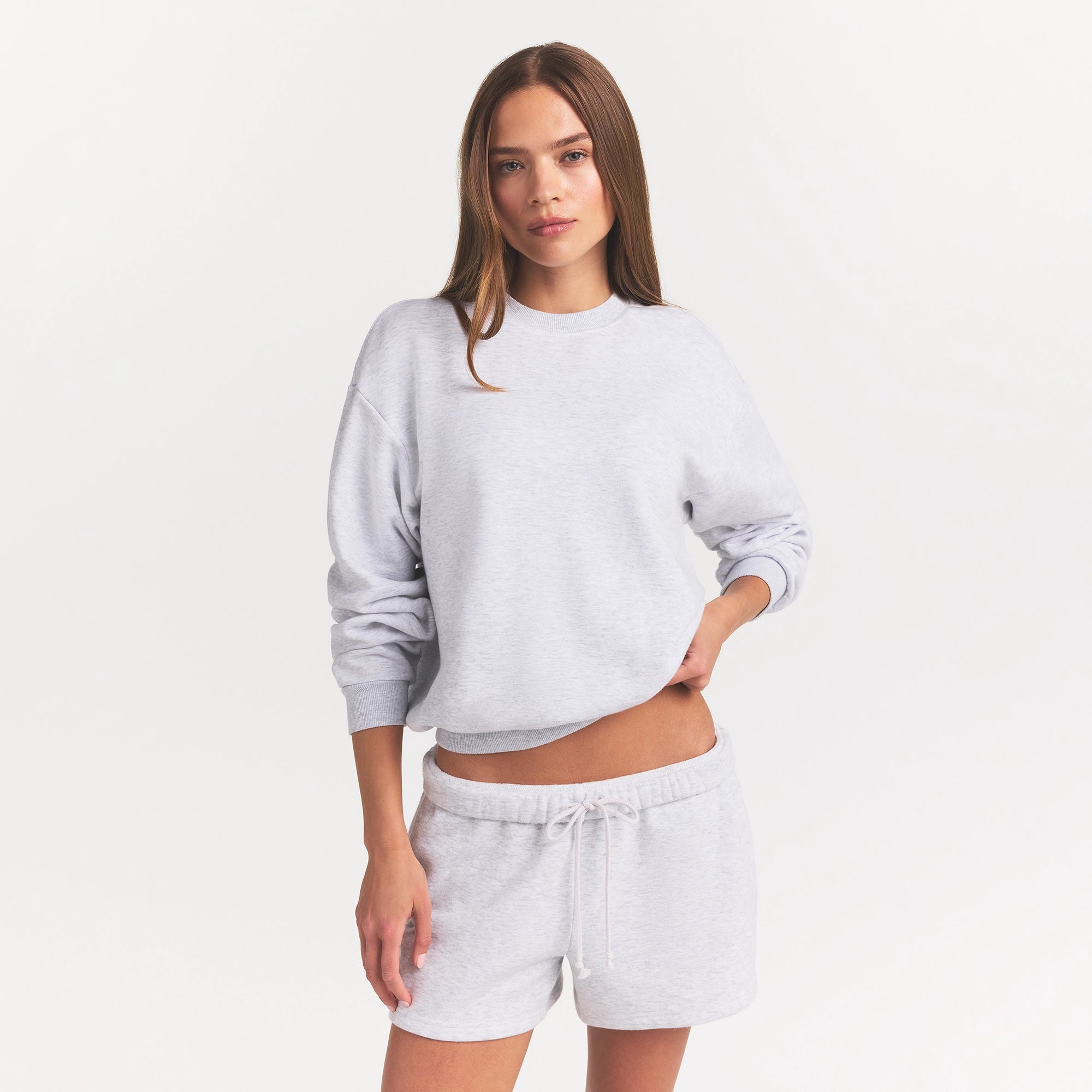 COTTON FLEECE CLASSIC CREWNECK | LIGHT HEATHER GREY - Image 4