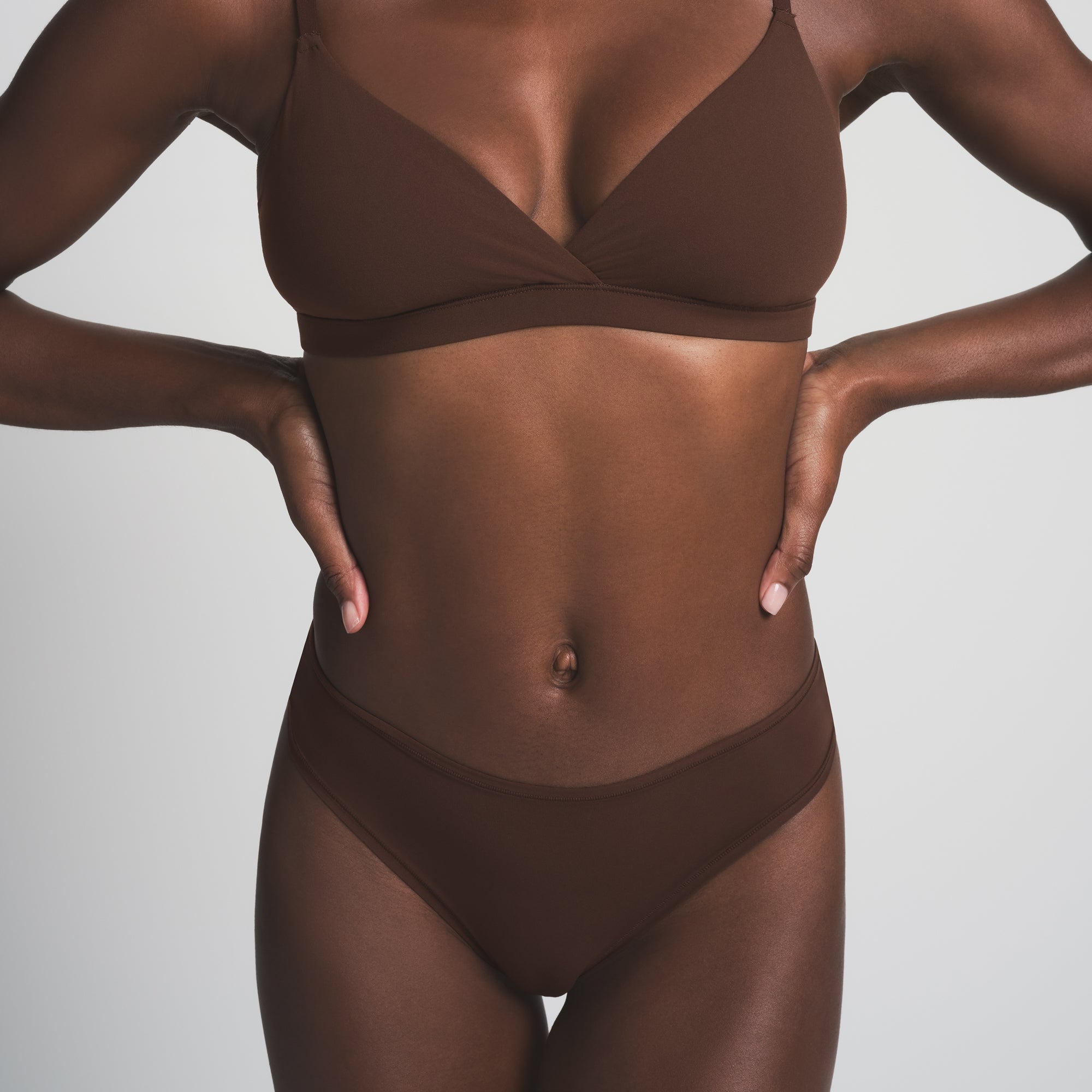 FITS EVERYBODY CHEEKY BRIEF | COCOA - Image 4