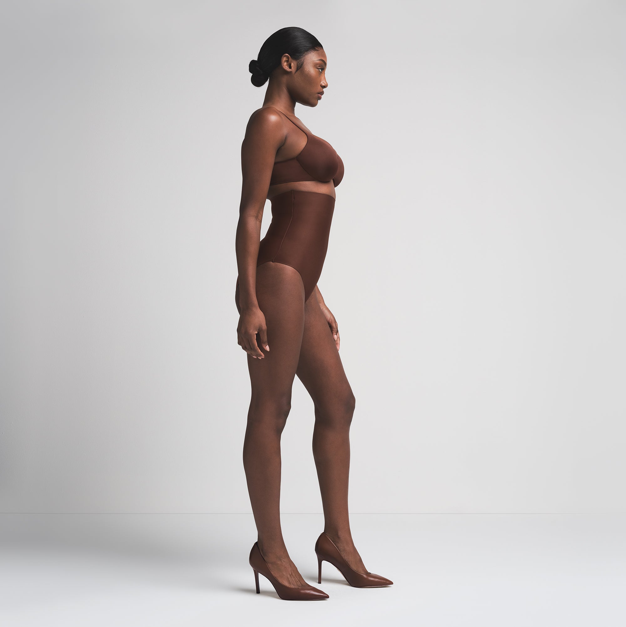 SKIMS BODY CORE SCULPT HIGH-WAISTED BRIEF | COCOA - Image 5