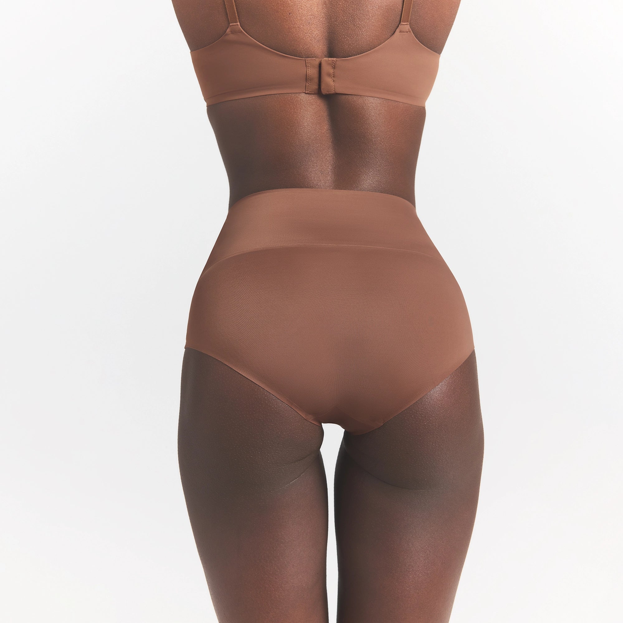 SMOOTHING INTIMATES HIGH-WAISTED BRIEF | JASPER - Image 4