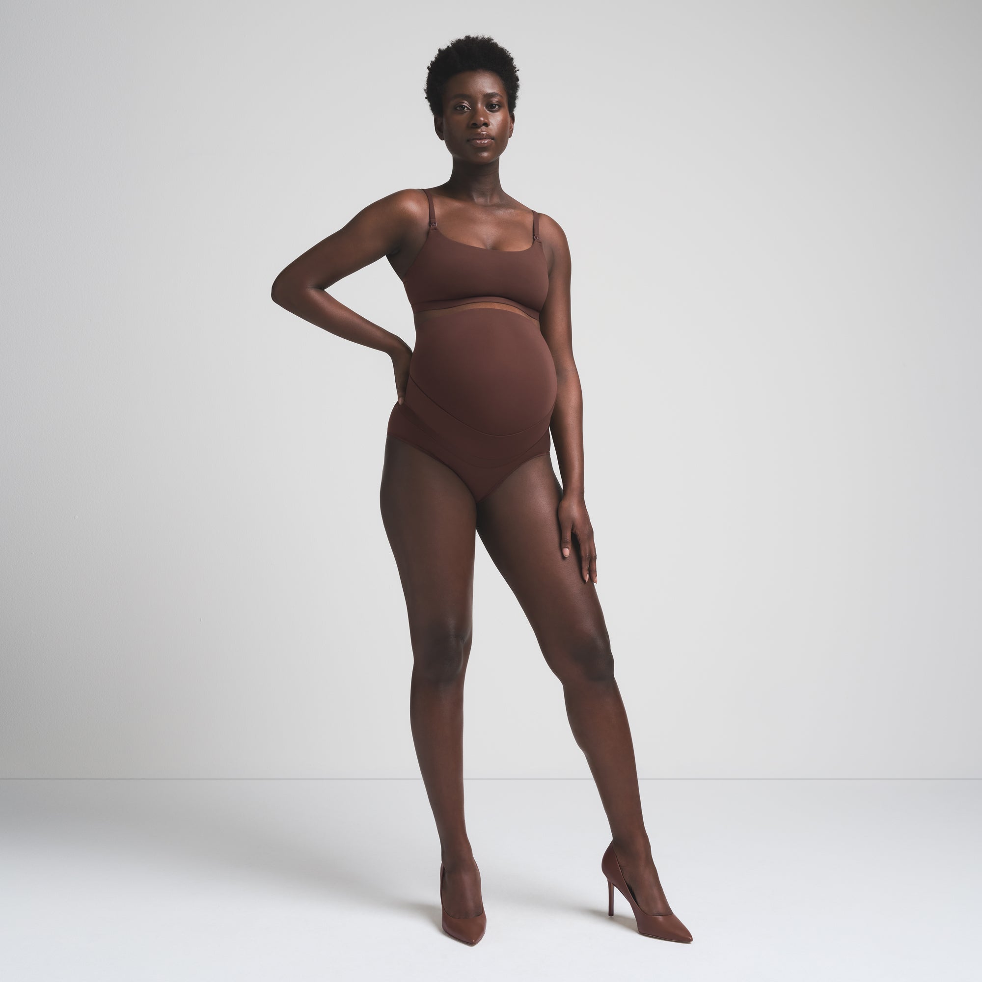FITS EVERYBODY MATERNITY BANDED HIGH-WAISTED BRIEF | COCOA - Image 4