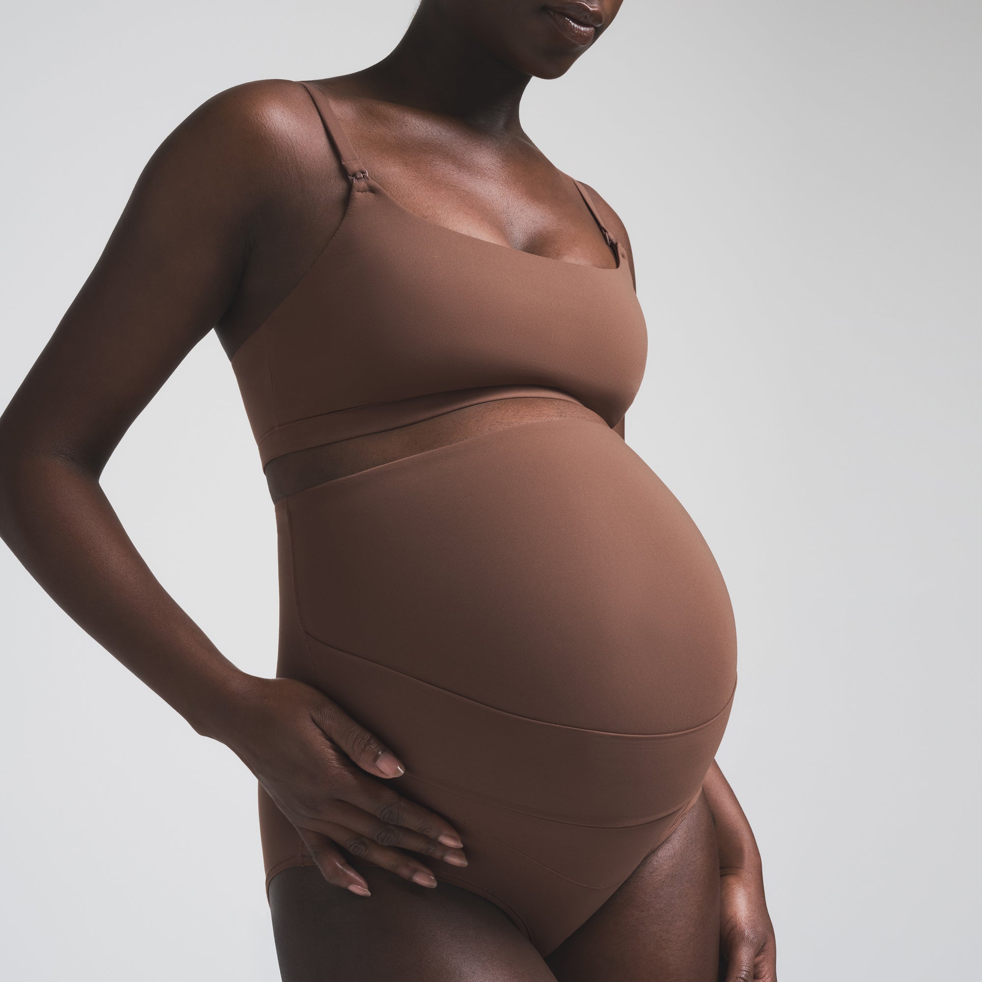 FITS EVERYBODY MATERNITY BANDED HIGH-WAISTED BRIEF | JASPER - Image 3