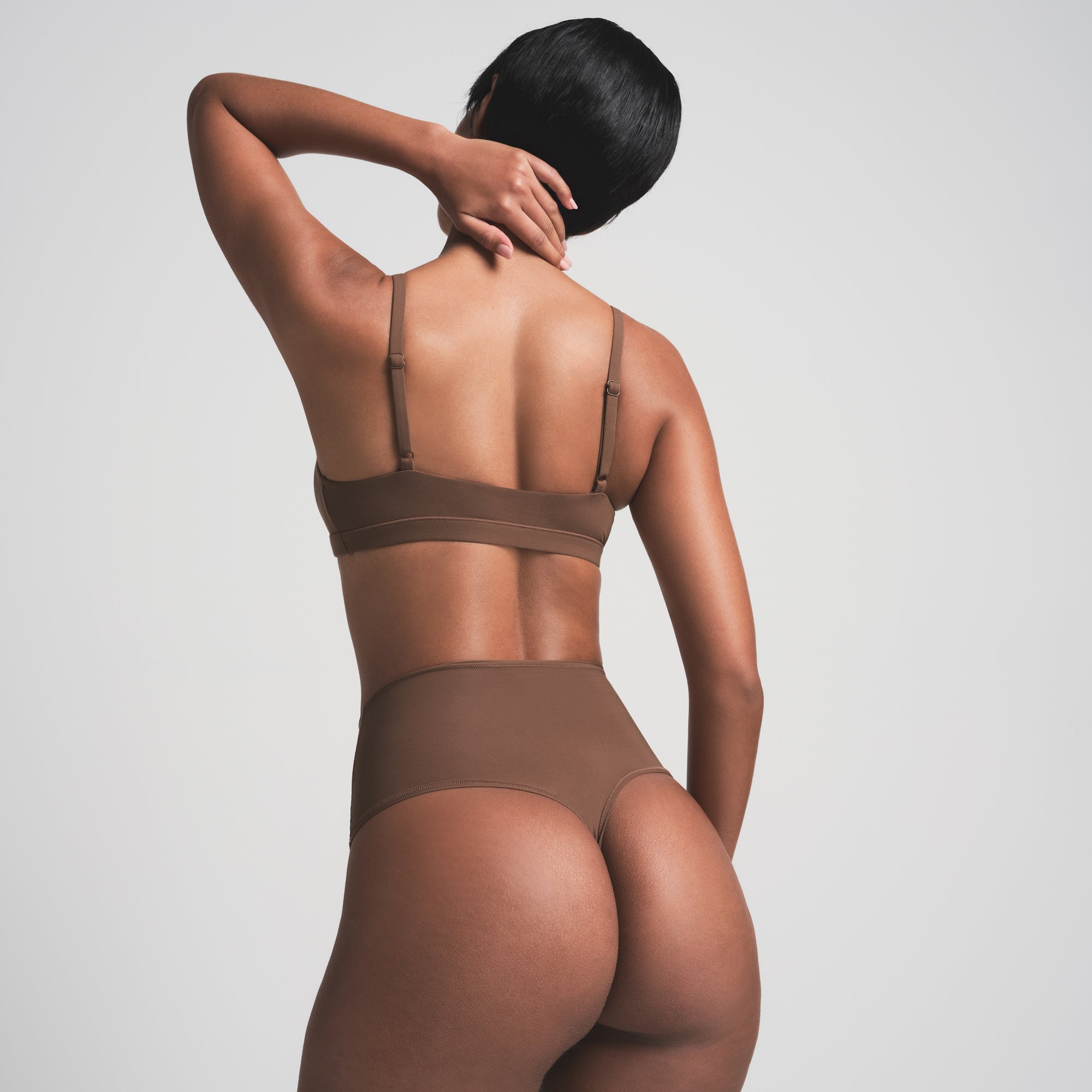 FITS EVERYBODY HIGH-WAISTED THONG | JASPER - Image 4