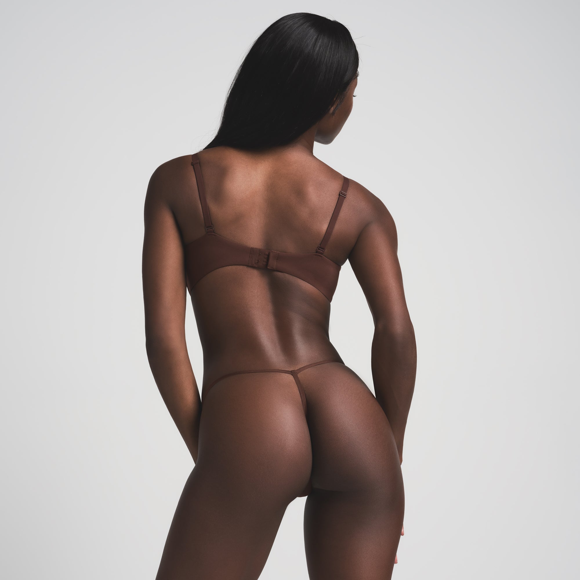 FITS EVERYBODY T-STRING THONG | COCOA - Image 4