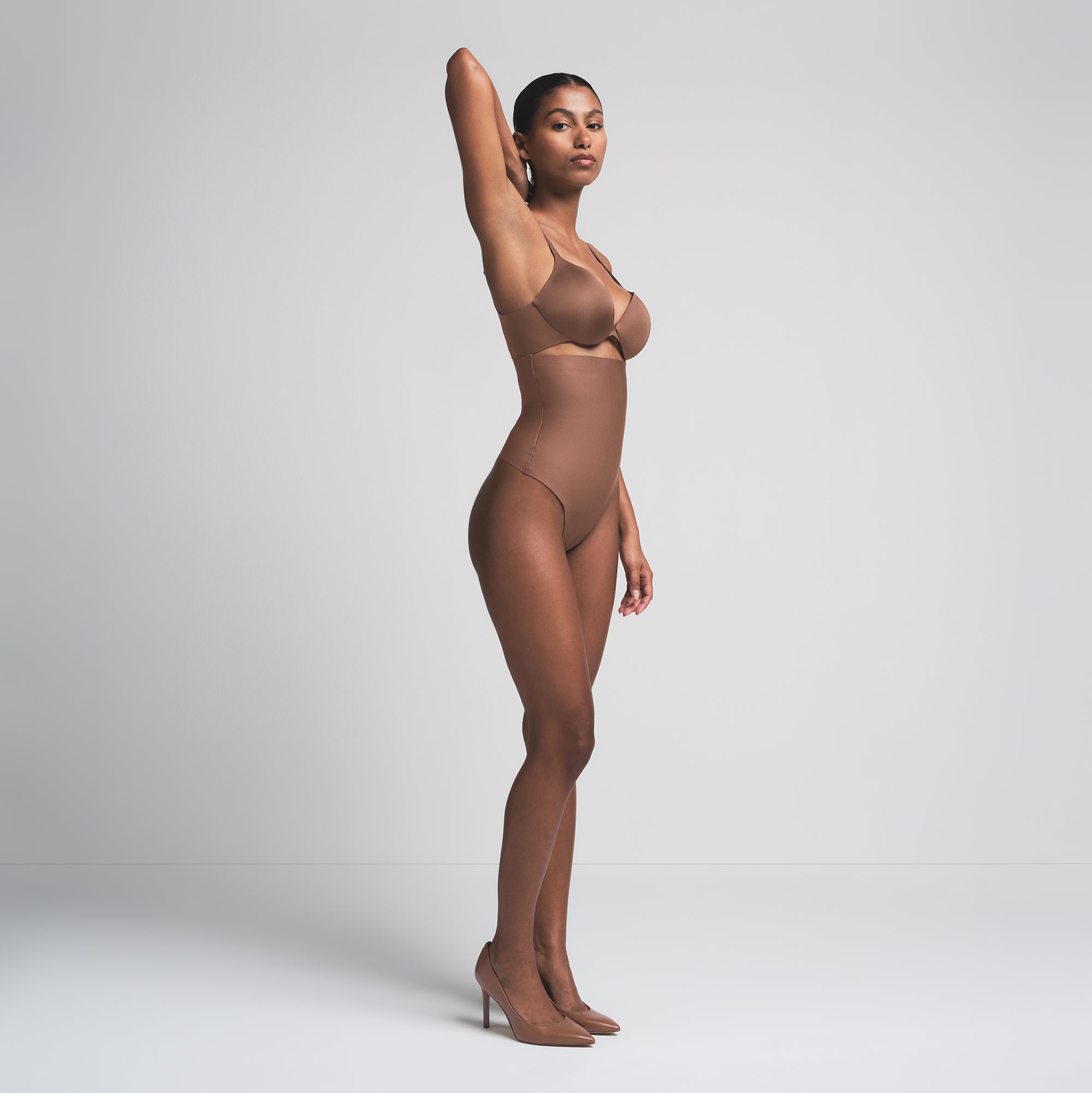 SKIMS BODY CORE SCULPT HIGH-WAISTED THONG | JASPER - Image 5
