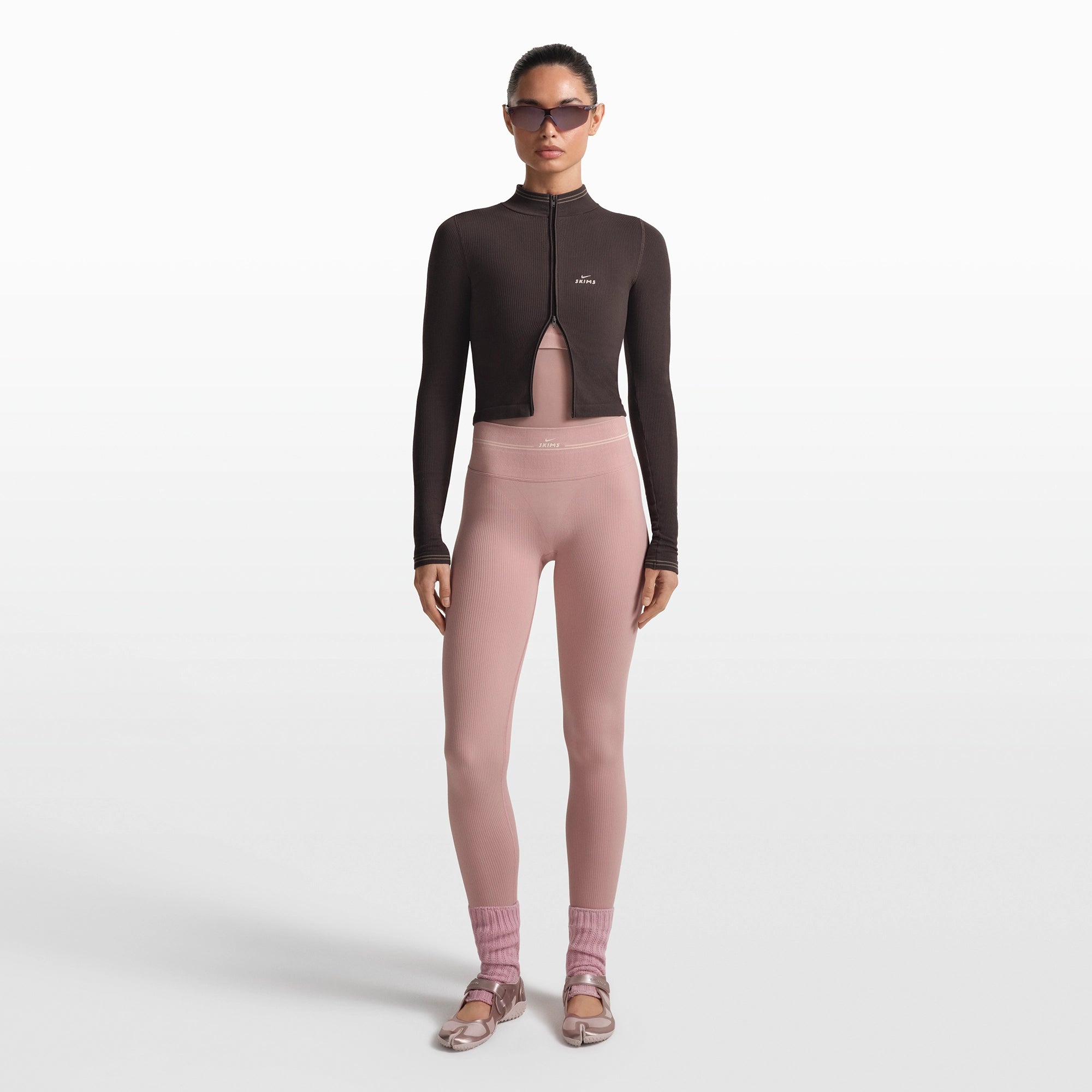 NikeSKIMS RIBBED SEAMLESS 26 LEGGING | HIMALAYAN - Image 2