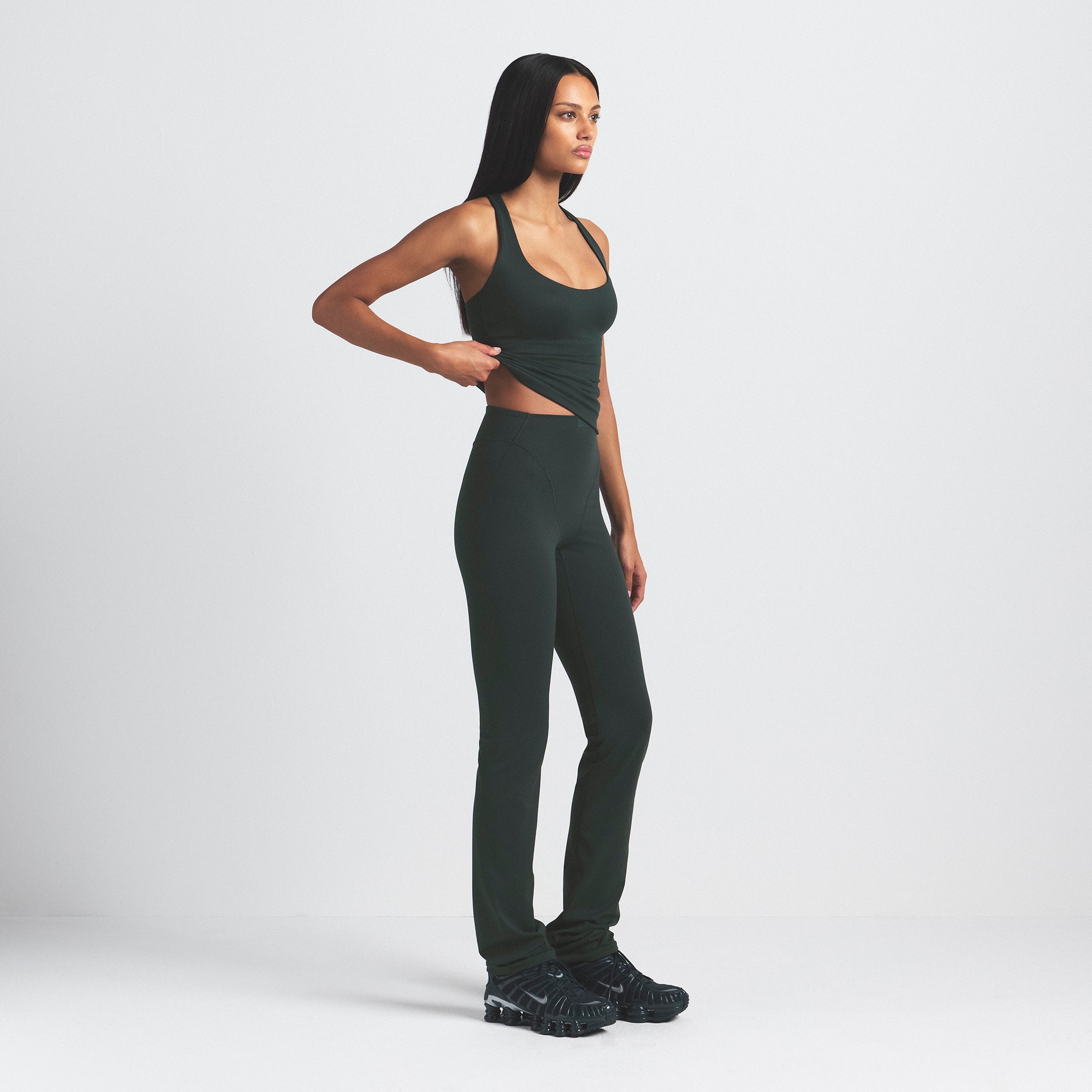 NikeSKIMS MATTE V-LINE 39 STRAIGHT LEGGING | DARK TEAL - Image 5