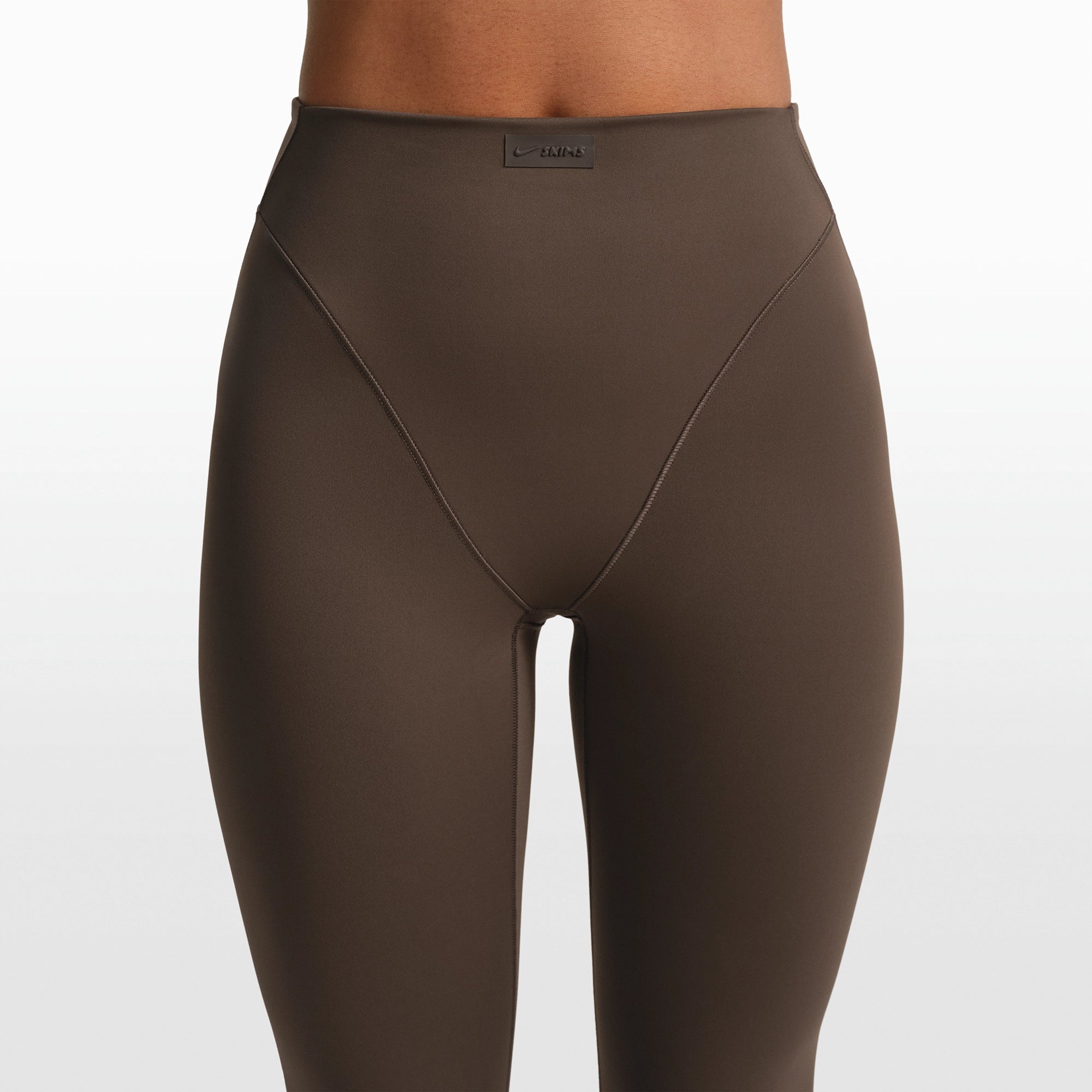 NikeSKIMS MATTE V-LINE STIRRUP LEGGING | DARK SEPIA - Image 6