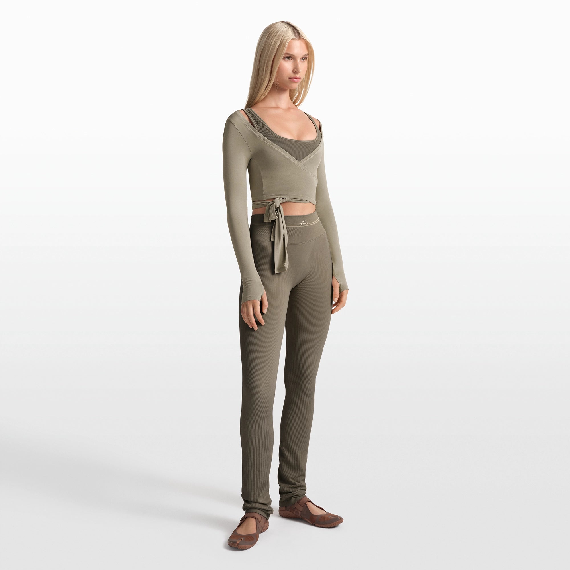 NikeSKIMS RIBBED SEAMLESS 34 STRAIGHT LEGGING | DUSTY OAKMOSS - Image 5