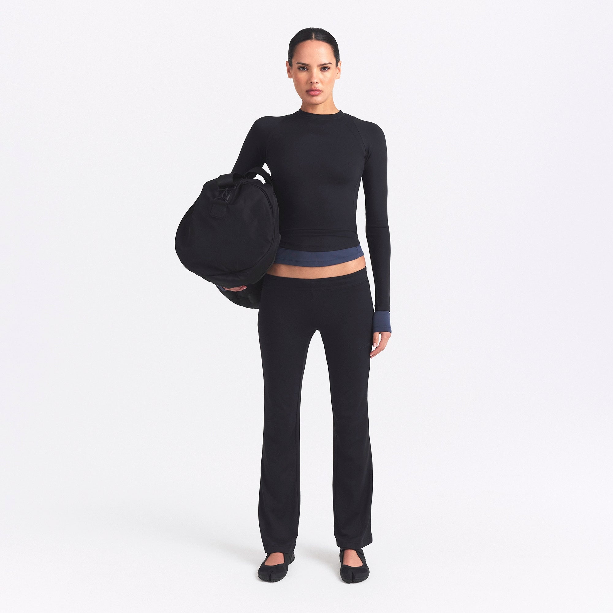 NikeSKIMS AIRY LOW RISE MINI FLARE PANT | OBSIDIAN - Image 2
