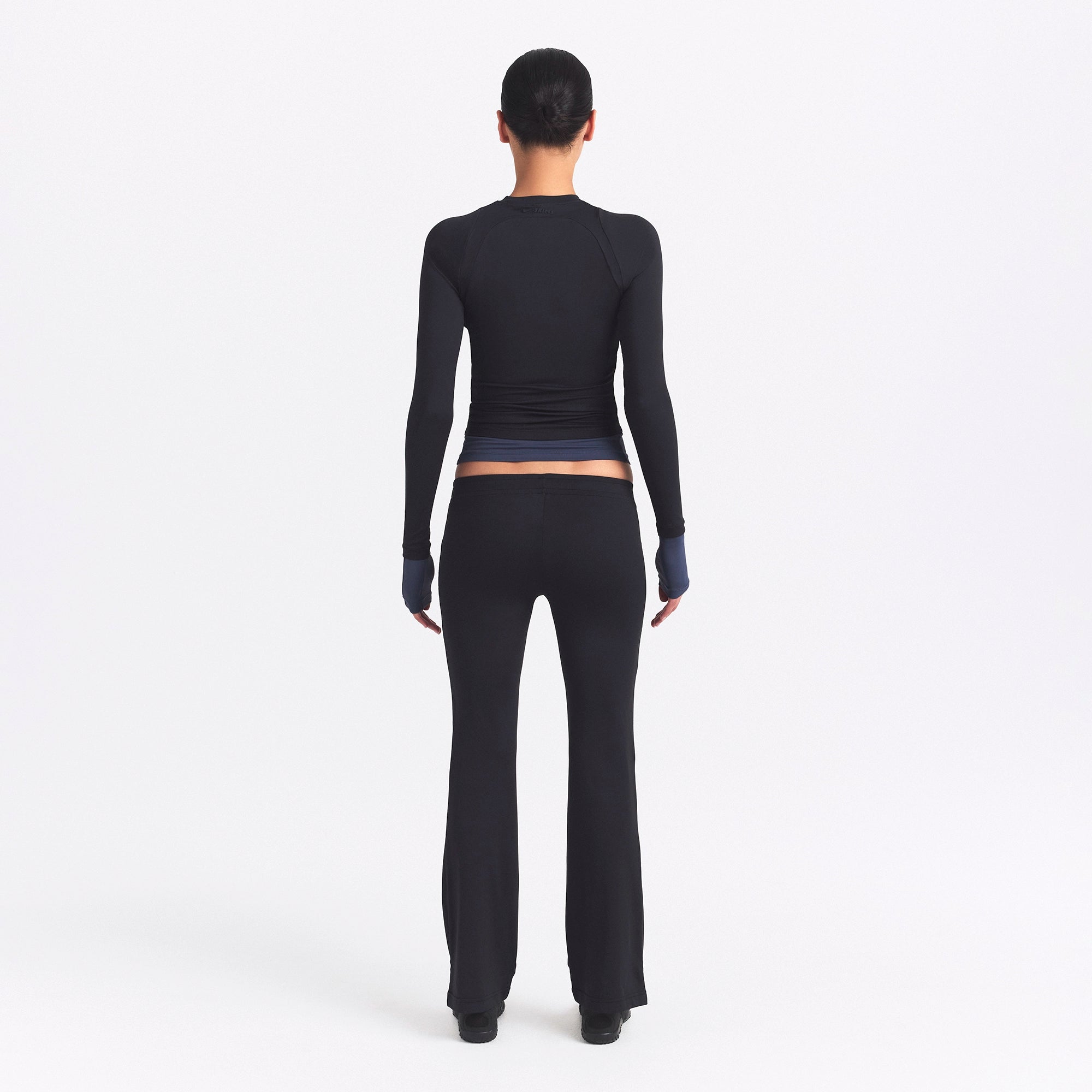 NikeSKIMS AIRY LOW RISE MINI FLARE PANT | OBSIDIAN - Image 5
